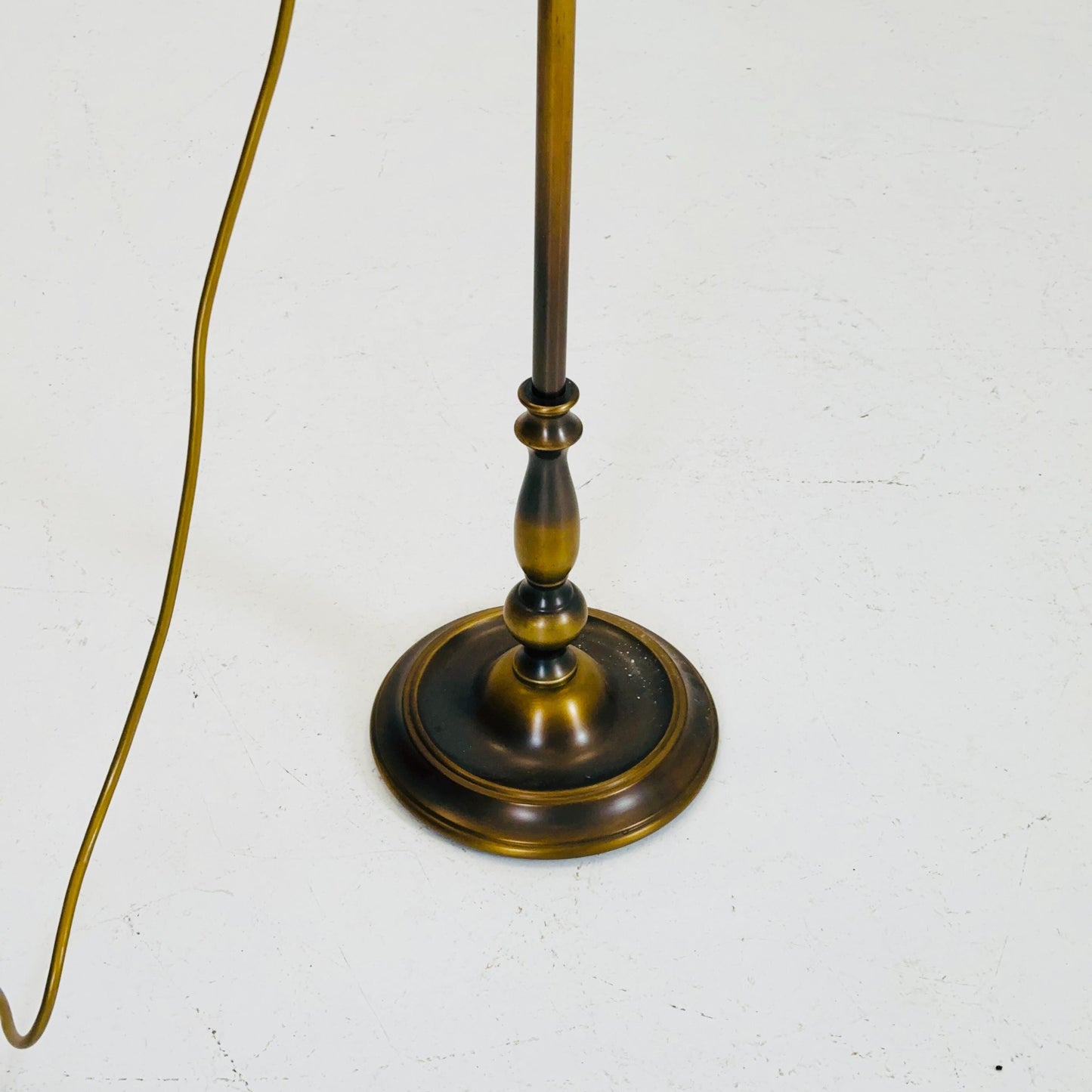 mid century adjustable Brass Column Floor Lamp, Italy 1930s