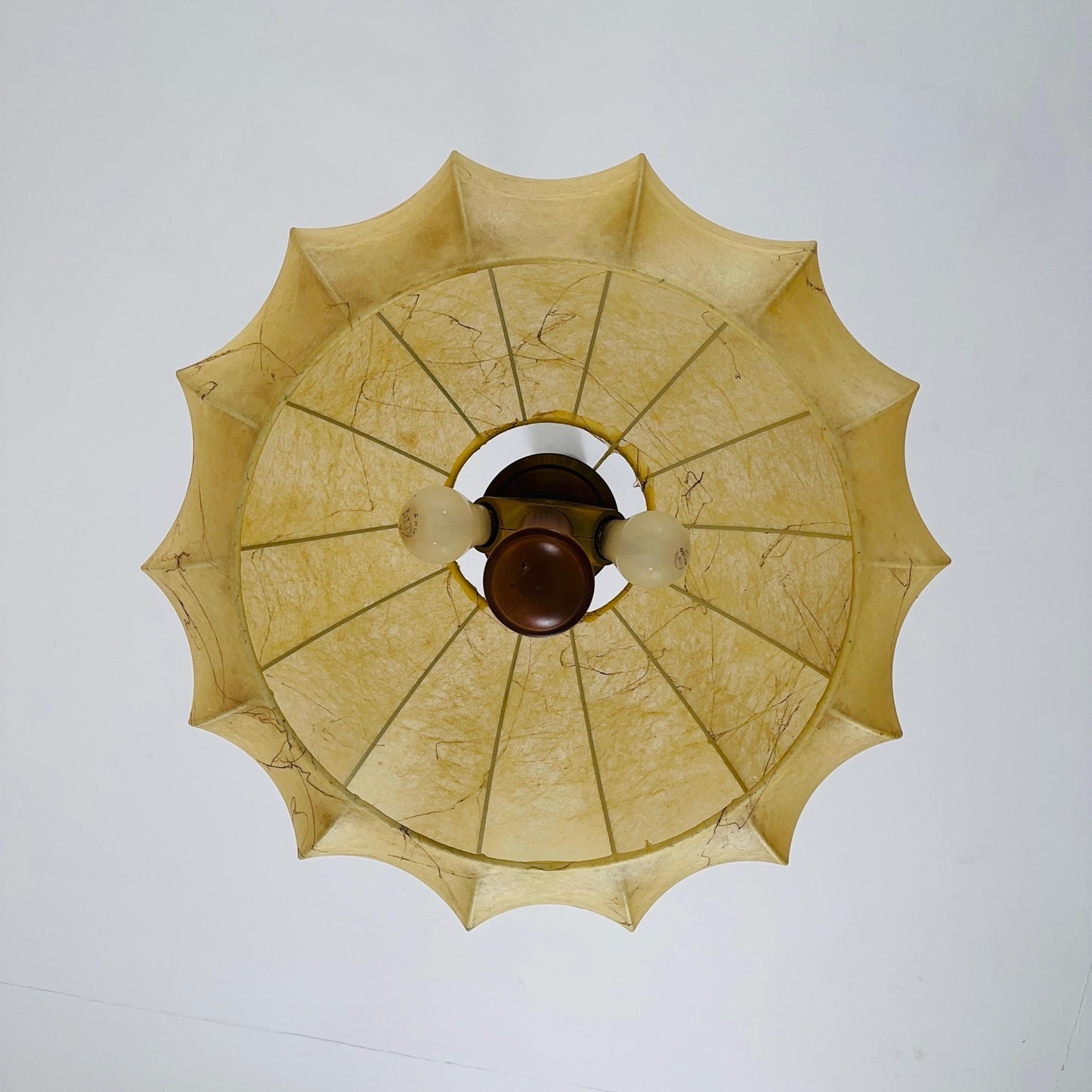 Mid century rare pendant lamp from the Cocoon series Designer Achille & Pier Giacomo Castiglioni Bovezzo (Italy) 1960s