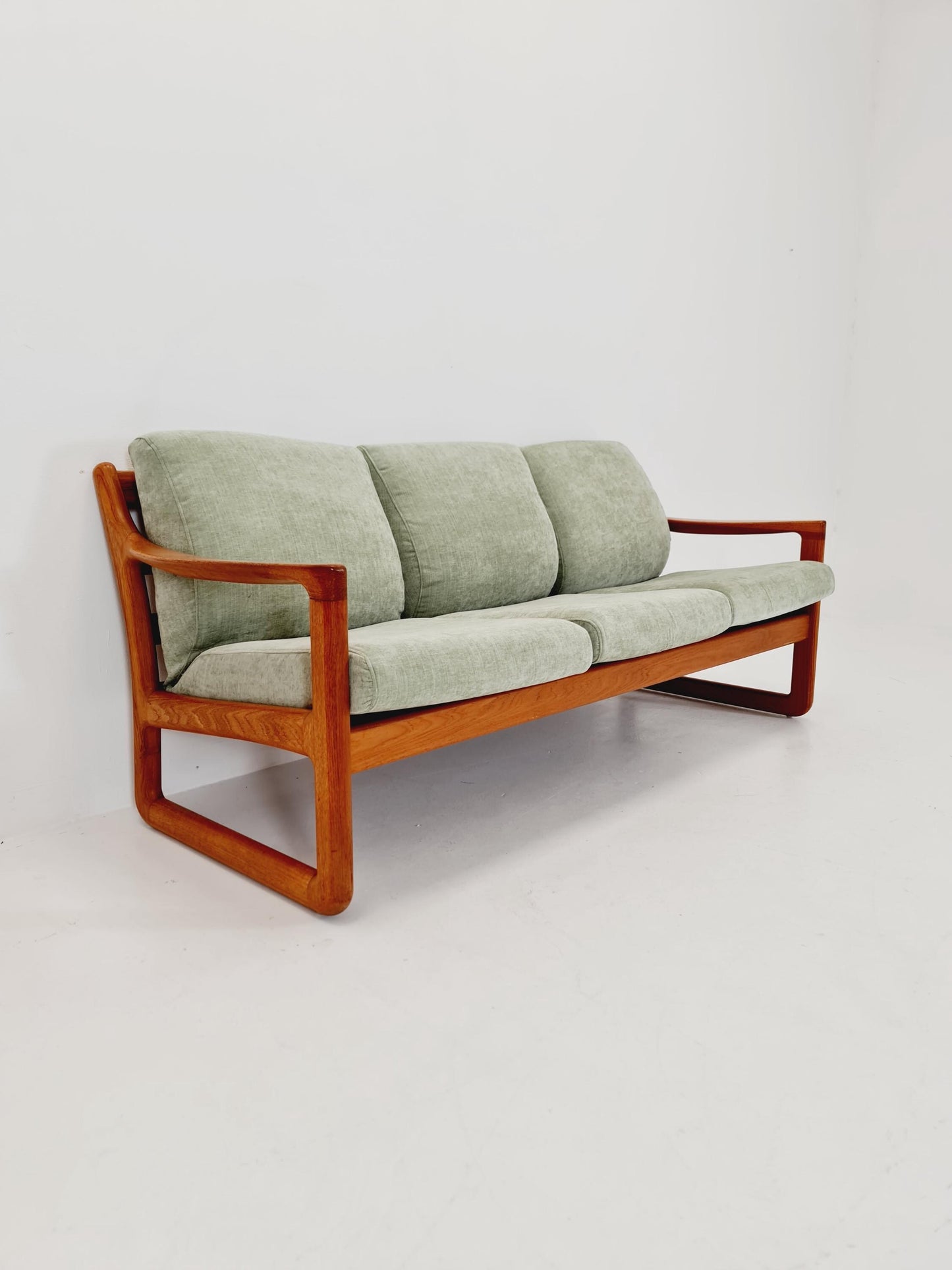 Mid century teak 3 -Seater Sofa by Johannes Andersen for Silkeborg , 1960s