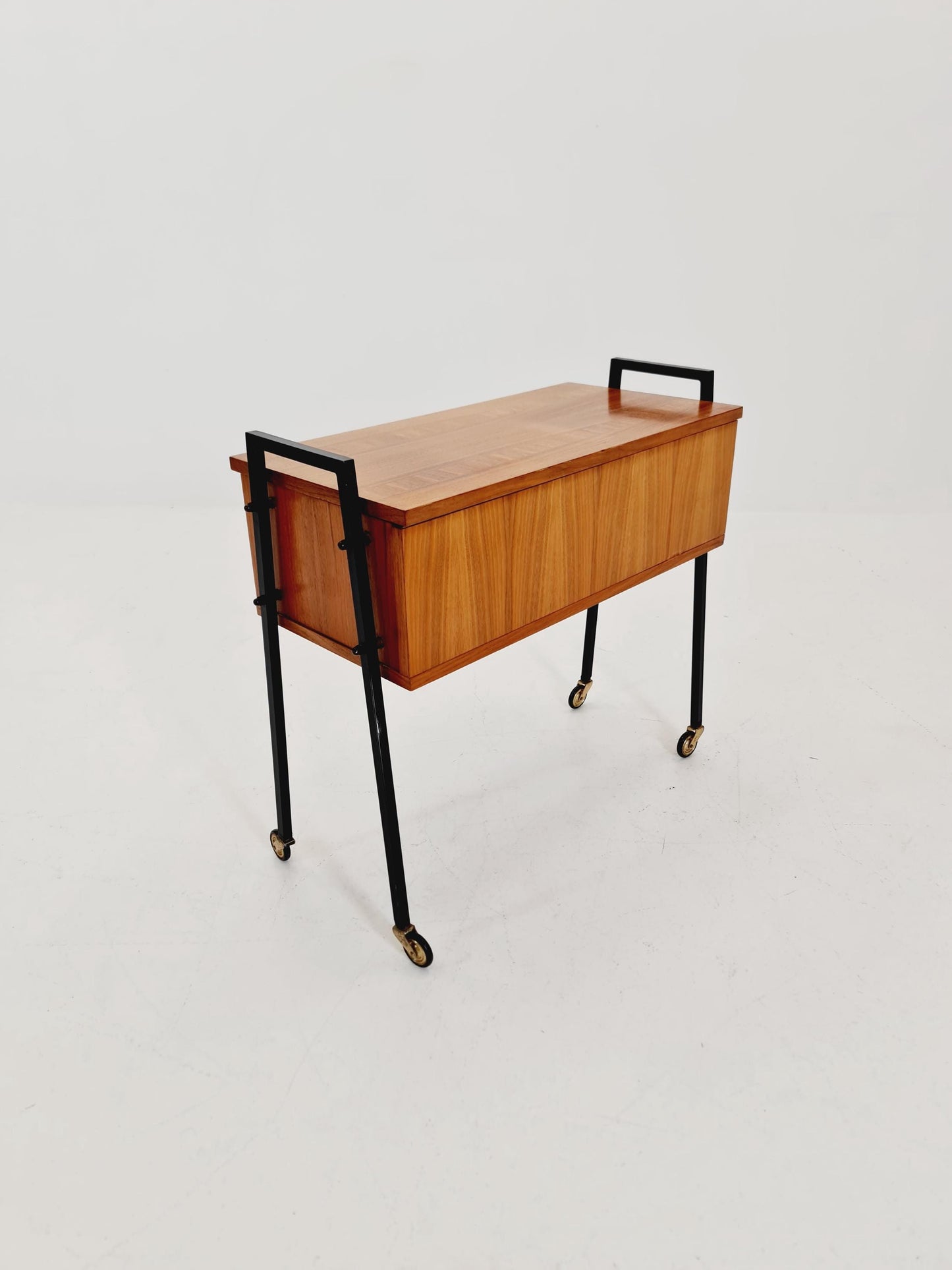 Vintage Walnut table/ side table cabinet, 1960s