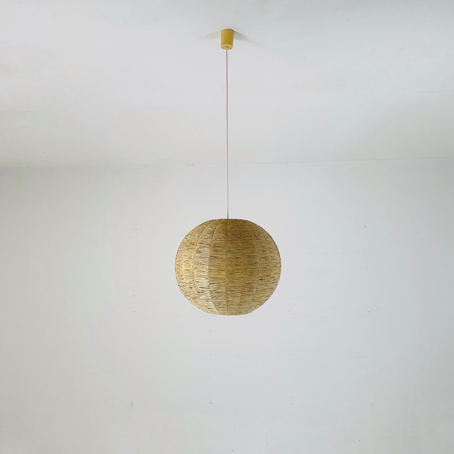 Cocoon Raffia Ball Lamp, Large Mid-Century Natural Fiber Pendant Light” Vintage 1970s