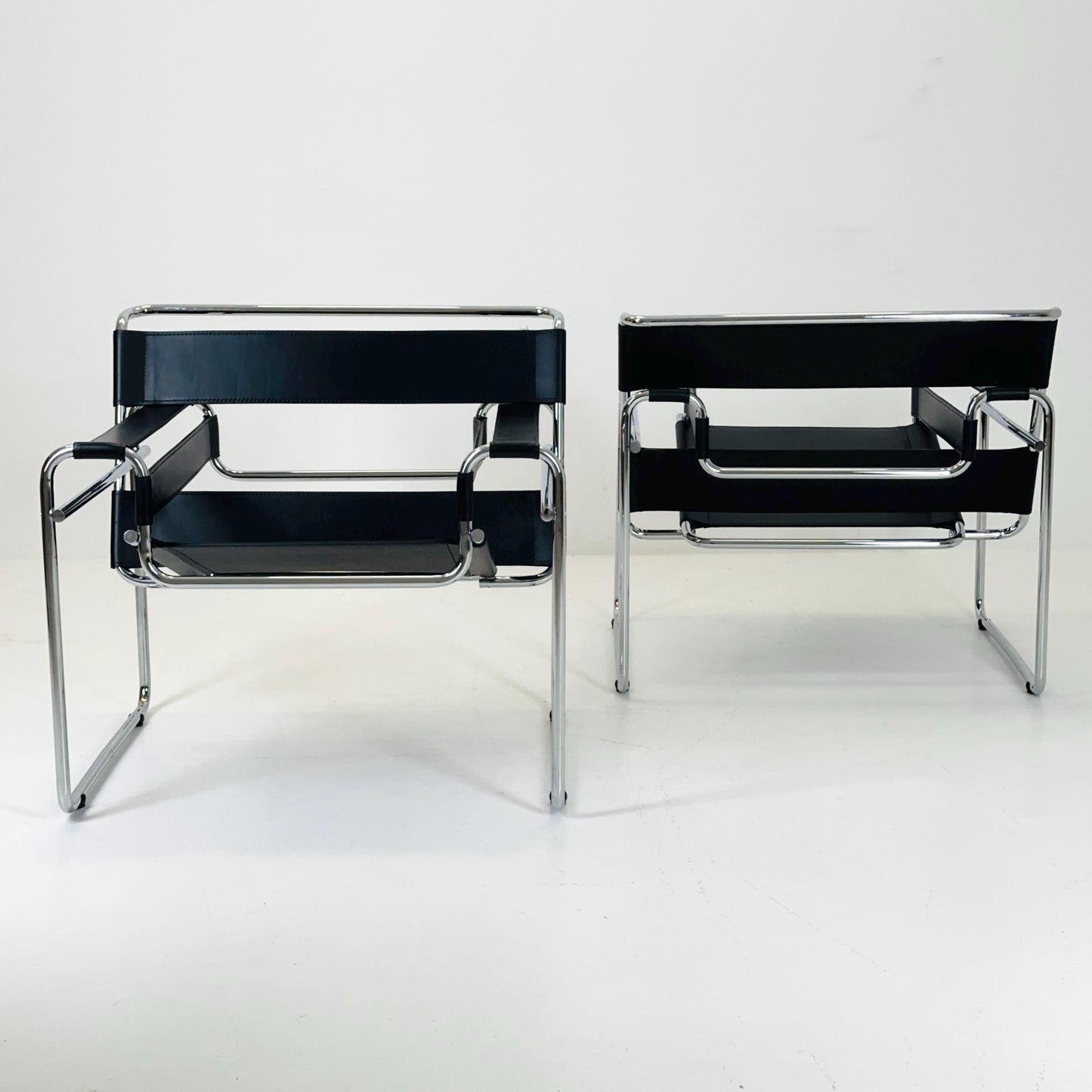 1 of 2 Mid century black B3 WASSILY Lounge armchair by Marcel Brauer 1990s Italy