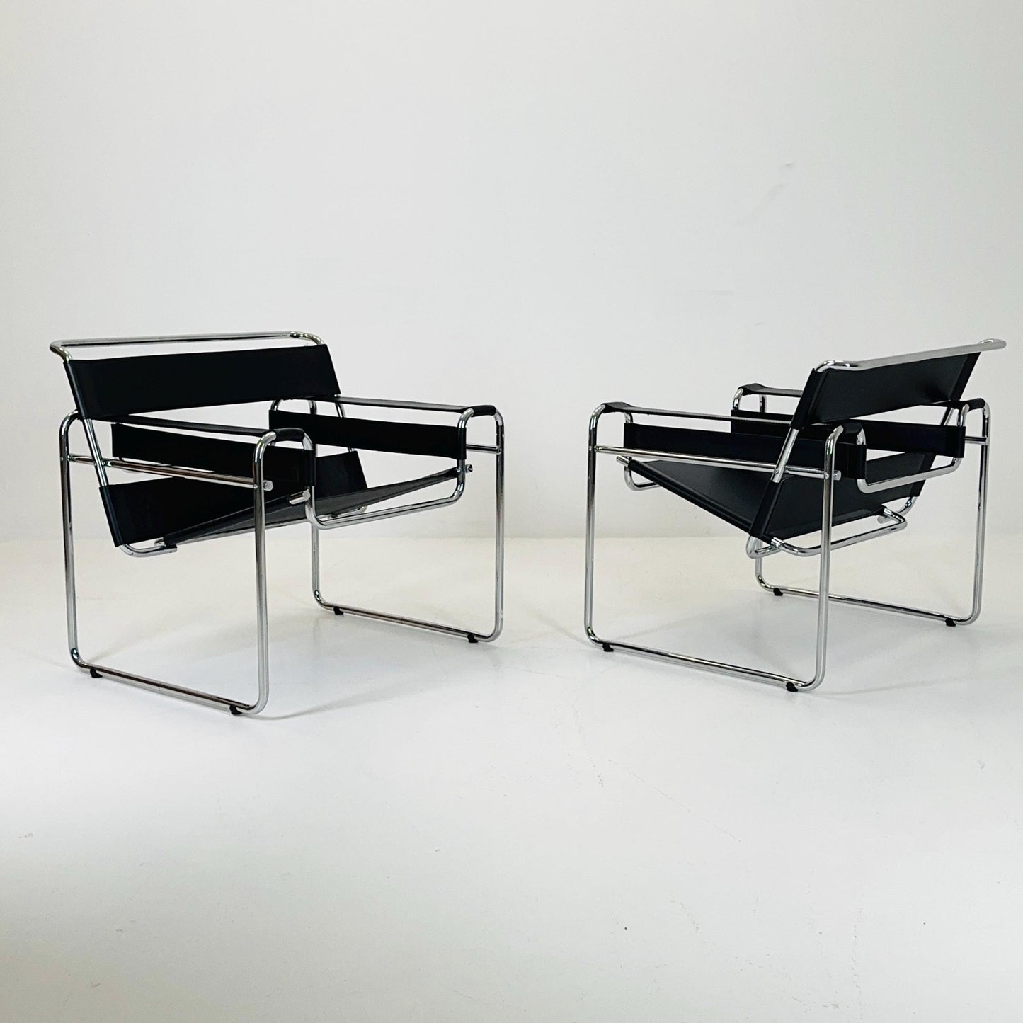 1 of 2 Mid century black B3 WASSILY Lounge armchair by Marcel Brauer 1990s Italy