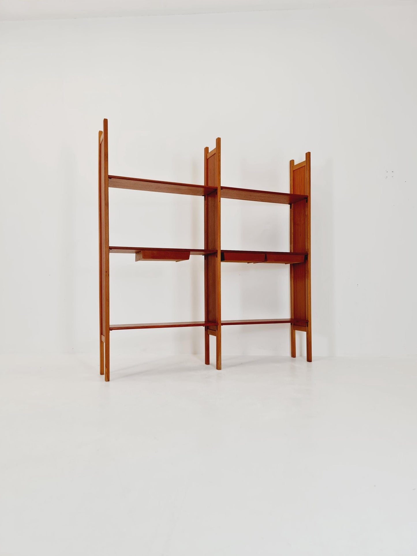 Danish freestanding vintage bookshelf system/ book case teak by Bengt Ruda, 1960s