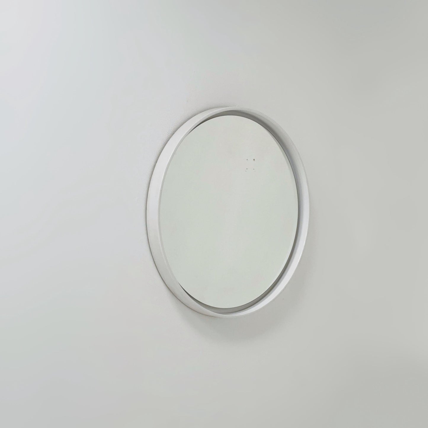 Space age/mid century large plastic frame round mirror 1970s