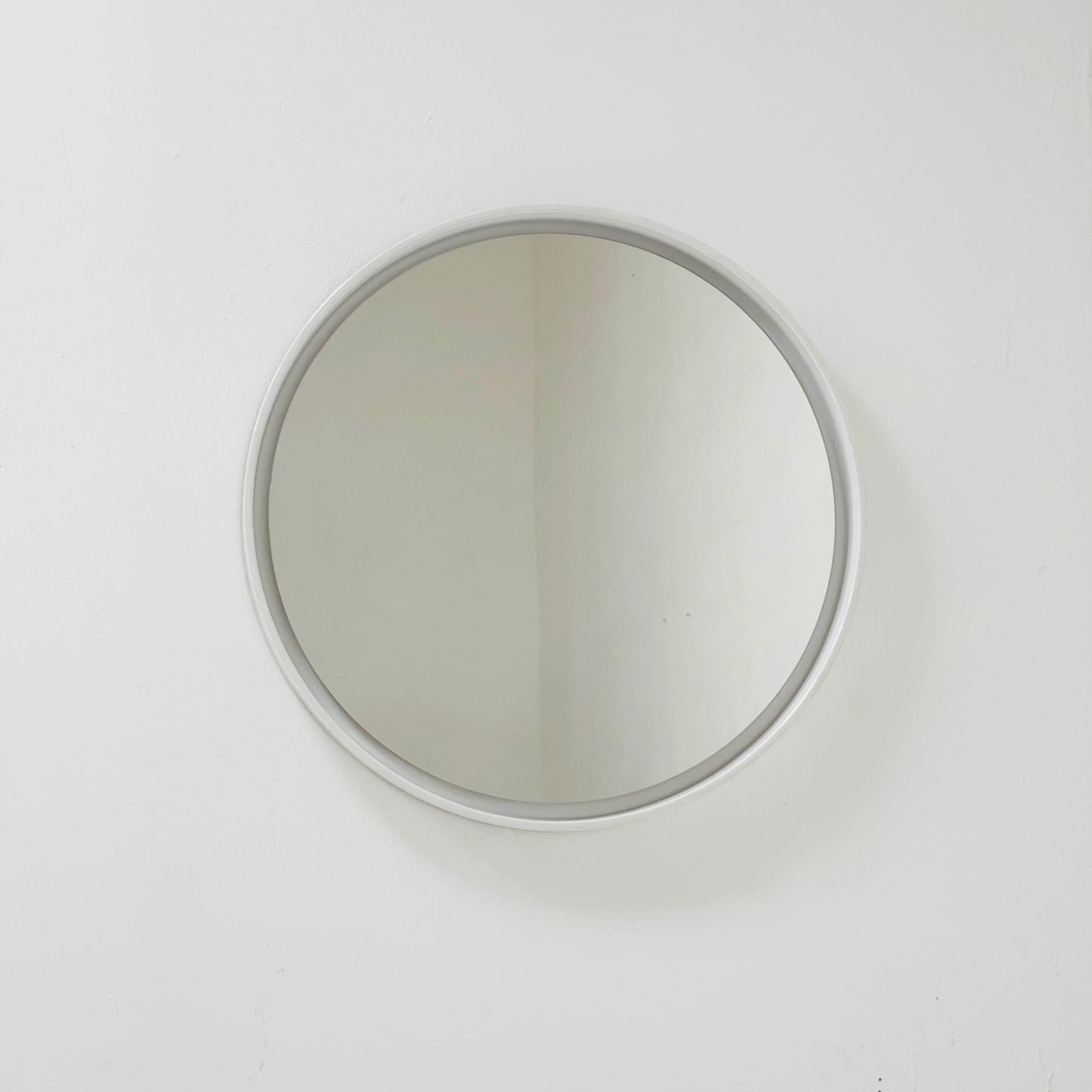 Space age/mid century large plastic frame round mirror 1970s