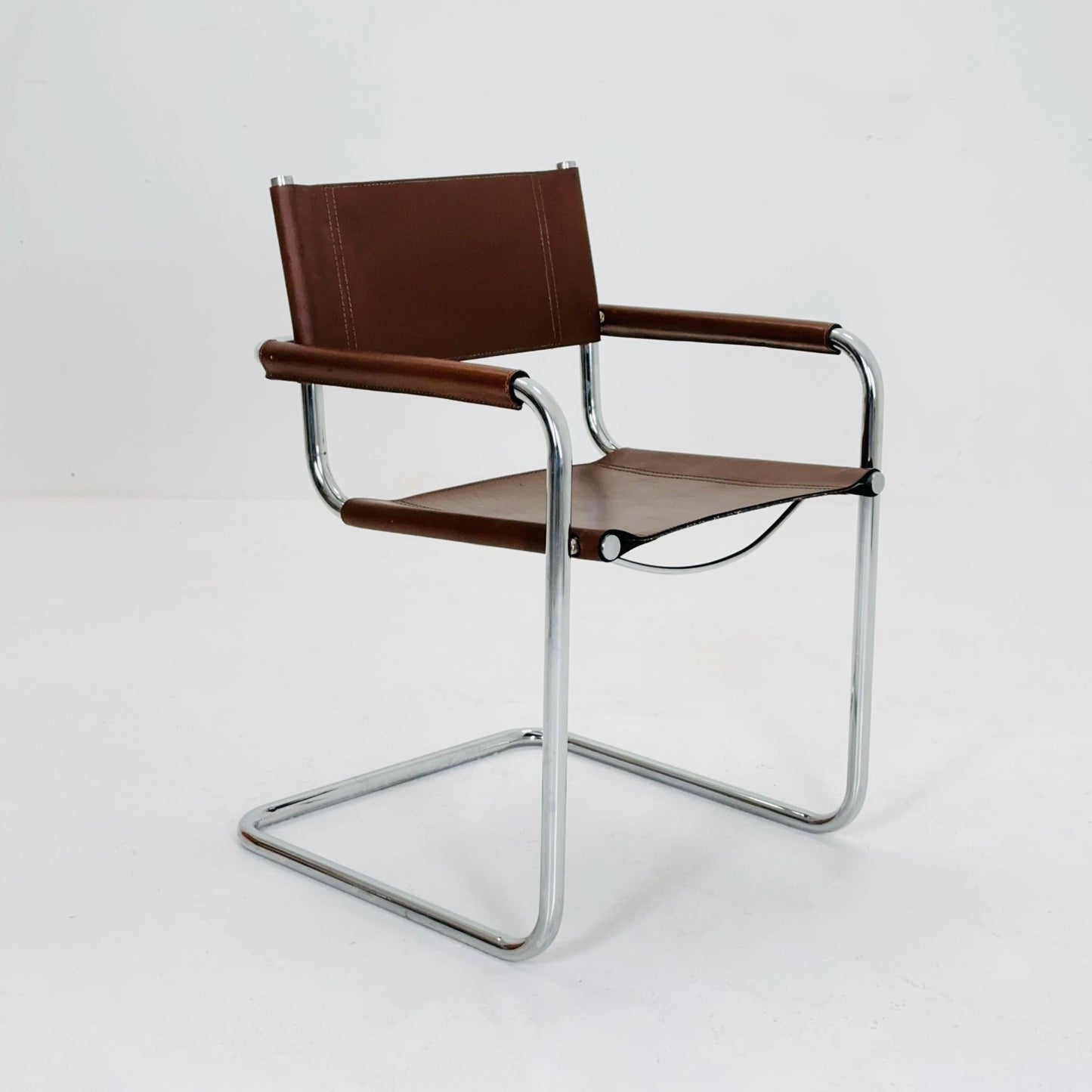Mid century Bauhaus B34 brown leather cantilevered chair by Mart Stam for Jox Interni italy 1980s