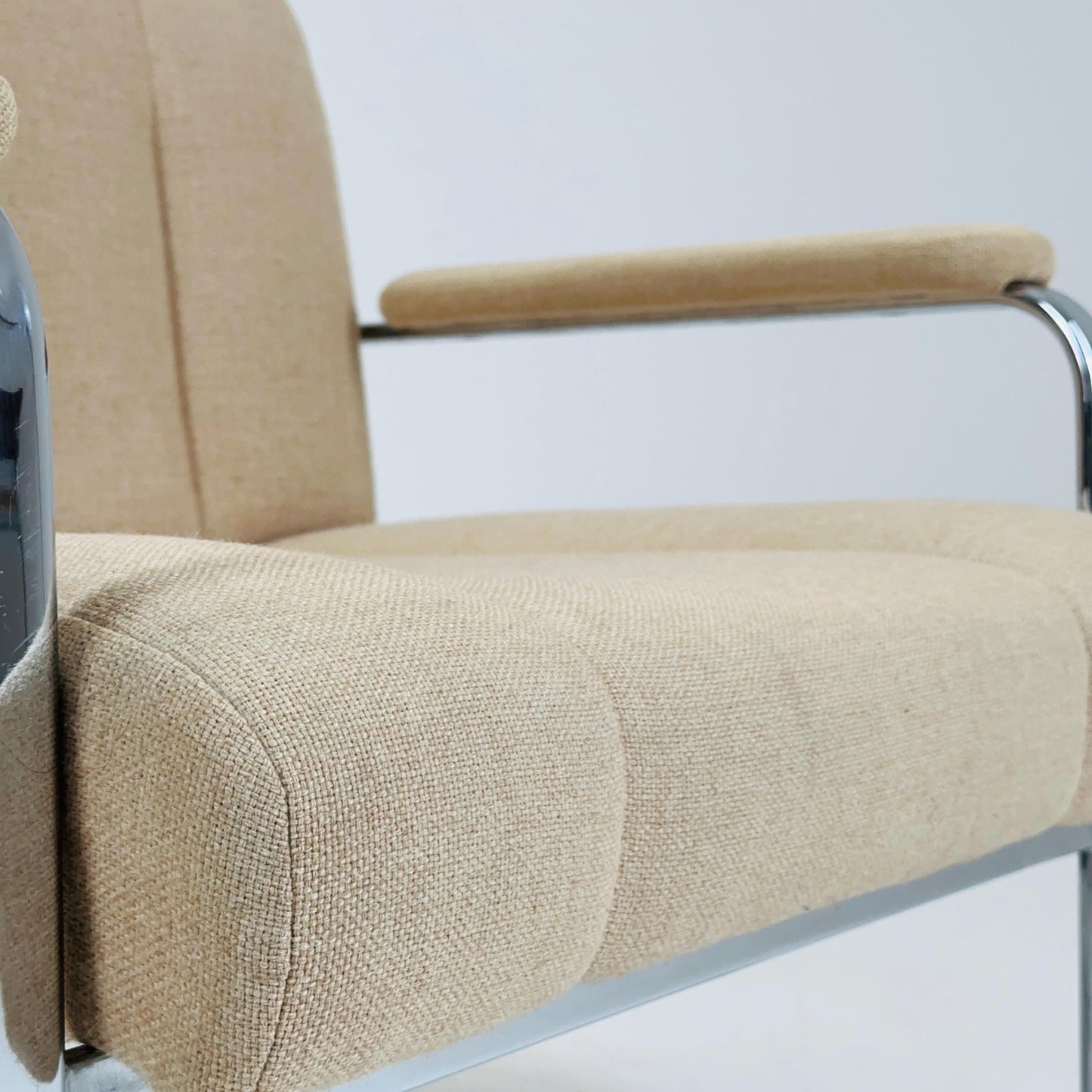 Mid-Century Modern Armchair by RH Design, Bauhaus design beige fabric Italy 1980s