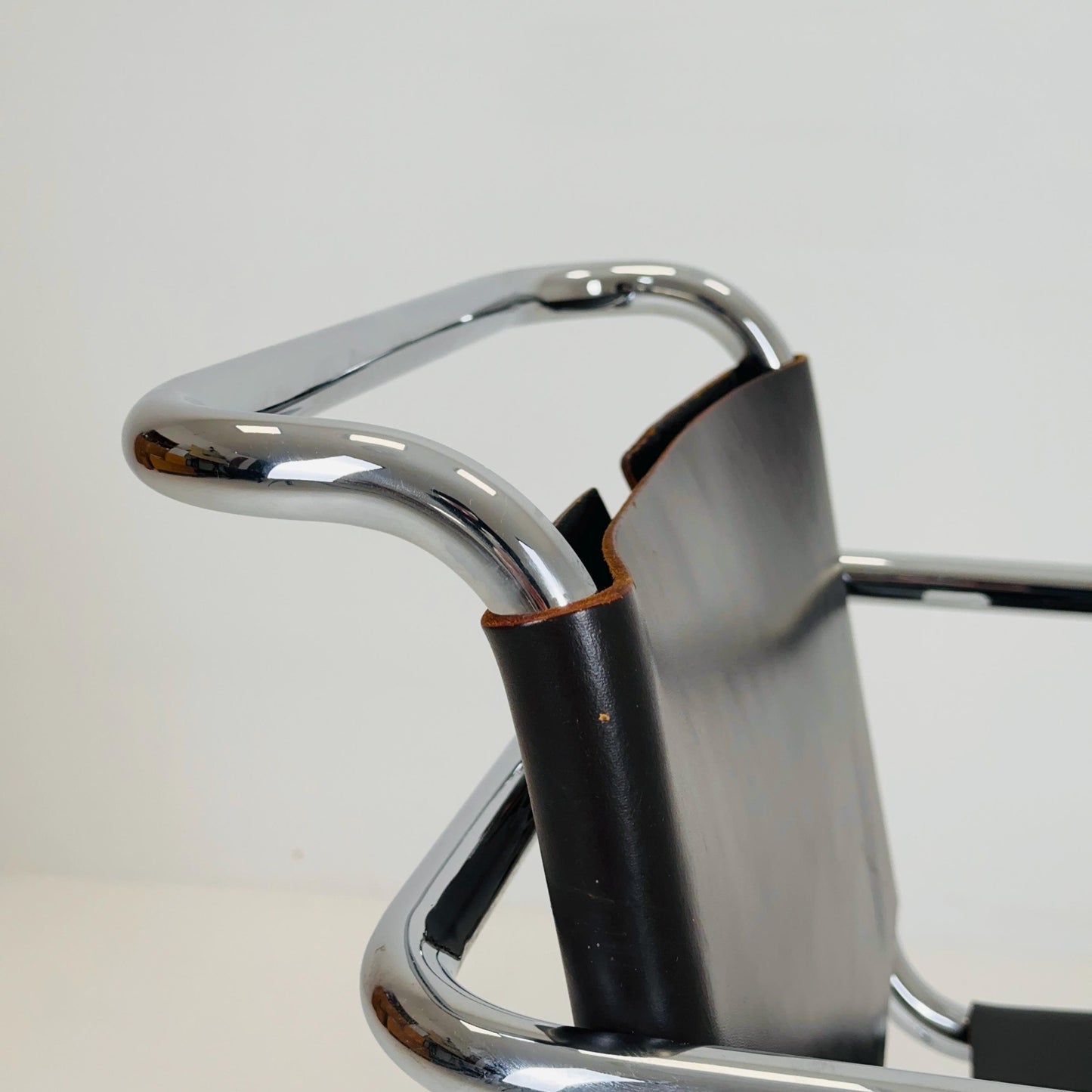 Mid century Bauhaus MR20 armchair by Mies van der Rohe for Knoll USA 1980s