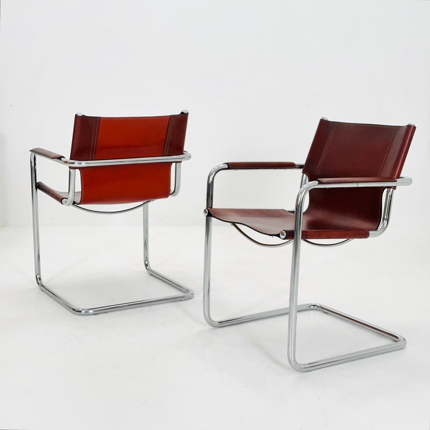 set of 4 Matteo Grassi original Bauhaus design Visitor model Chair dark cognac Leather 1970s Italy