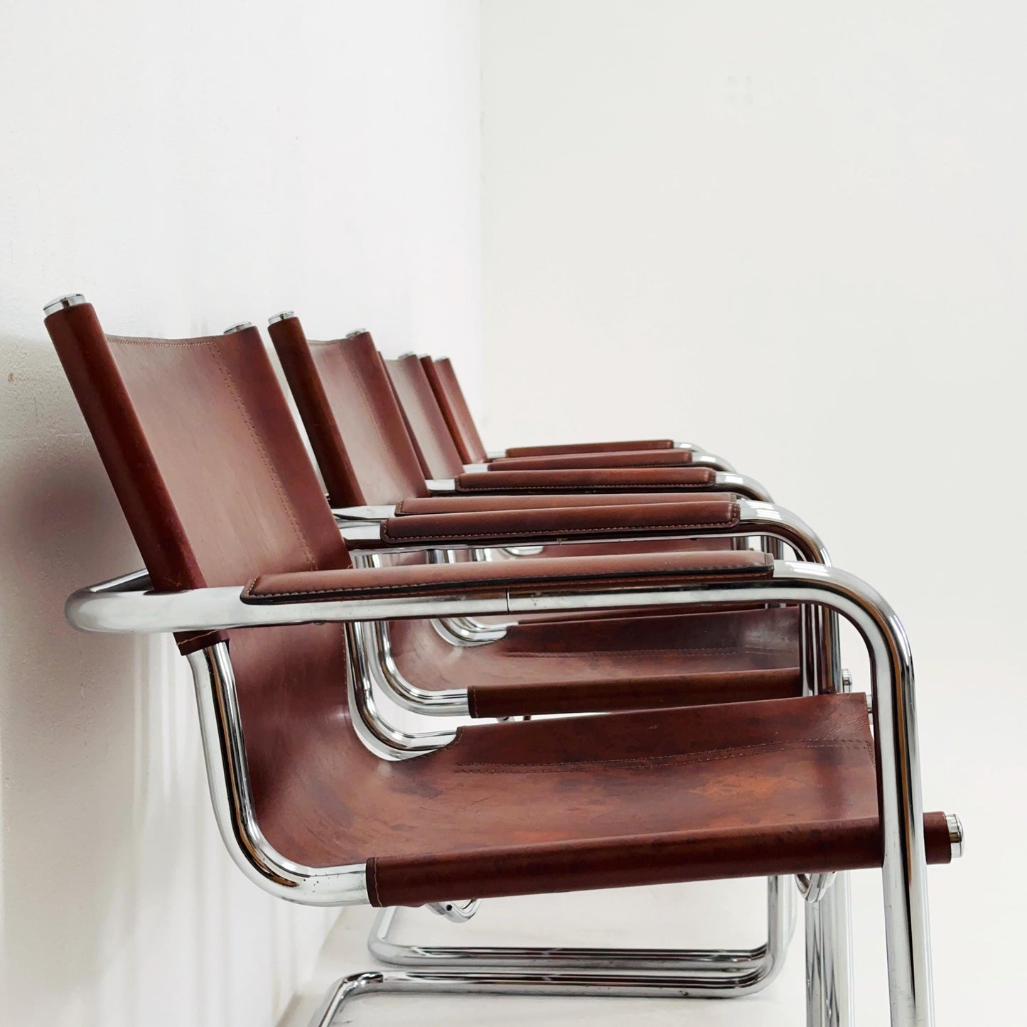 set of 4 Matteo Grassi original Bauhaus design Visitor model Chair dark cognac Leather 1970s Italy