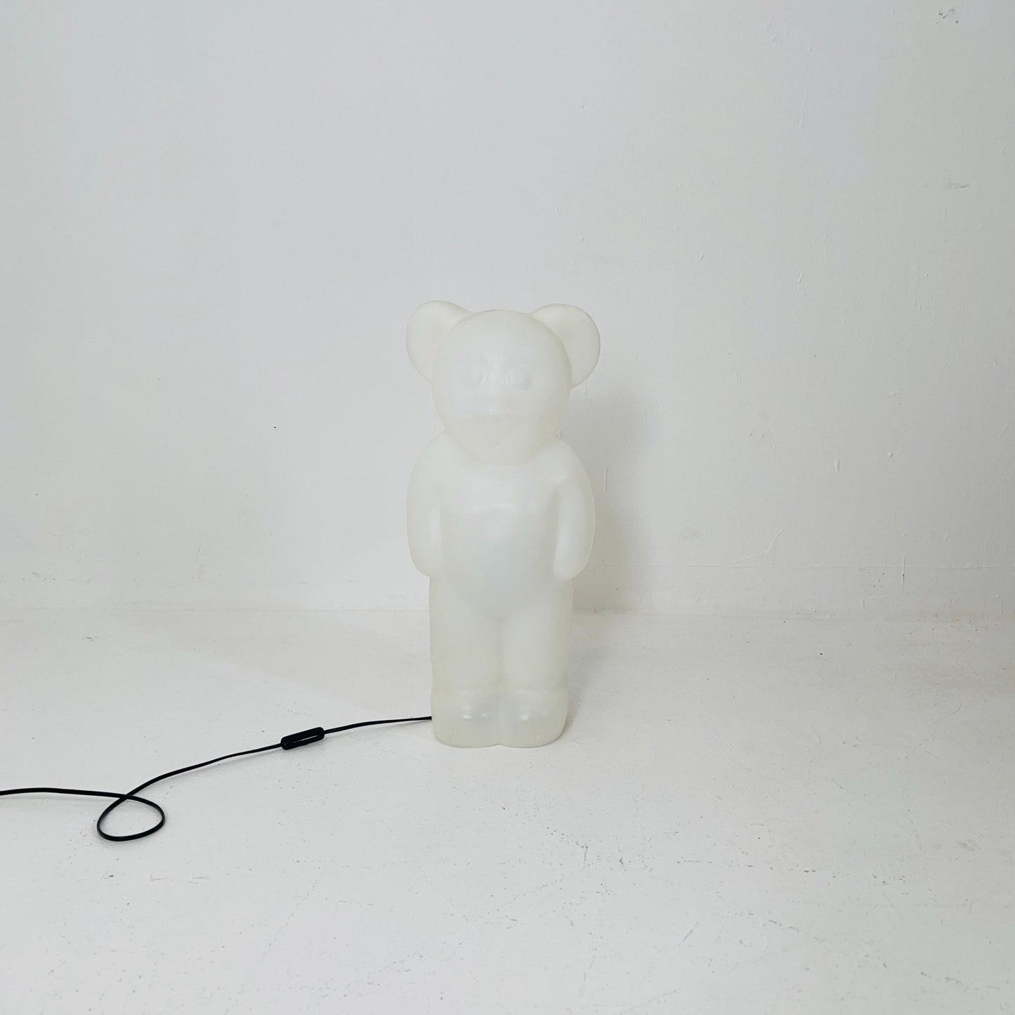 Spaceage rare white Lumibär by Flötotto, Haribo Bear vintage kids Night Lamp 1980S Germany