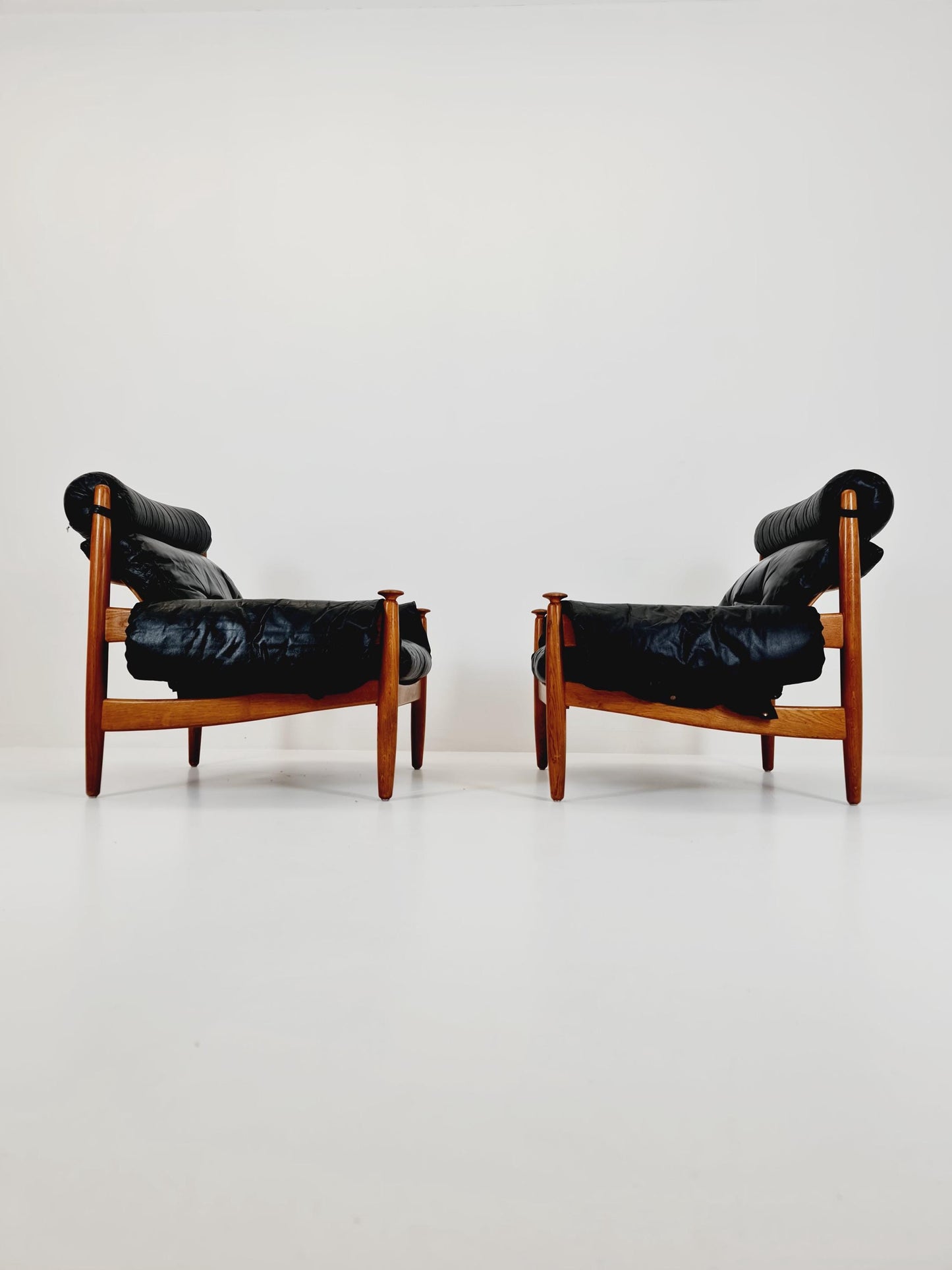 mid century armchairs By Eric Merthen for ire möbler in leather and Oak wood , Sweden 1960s