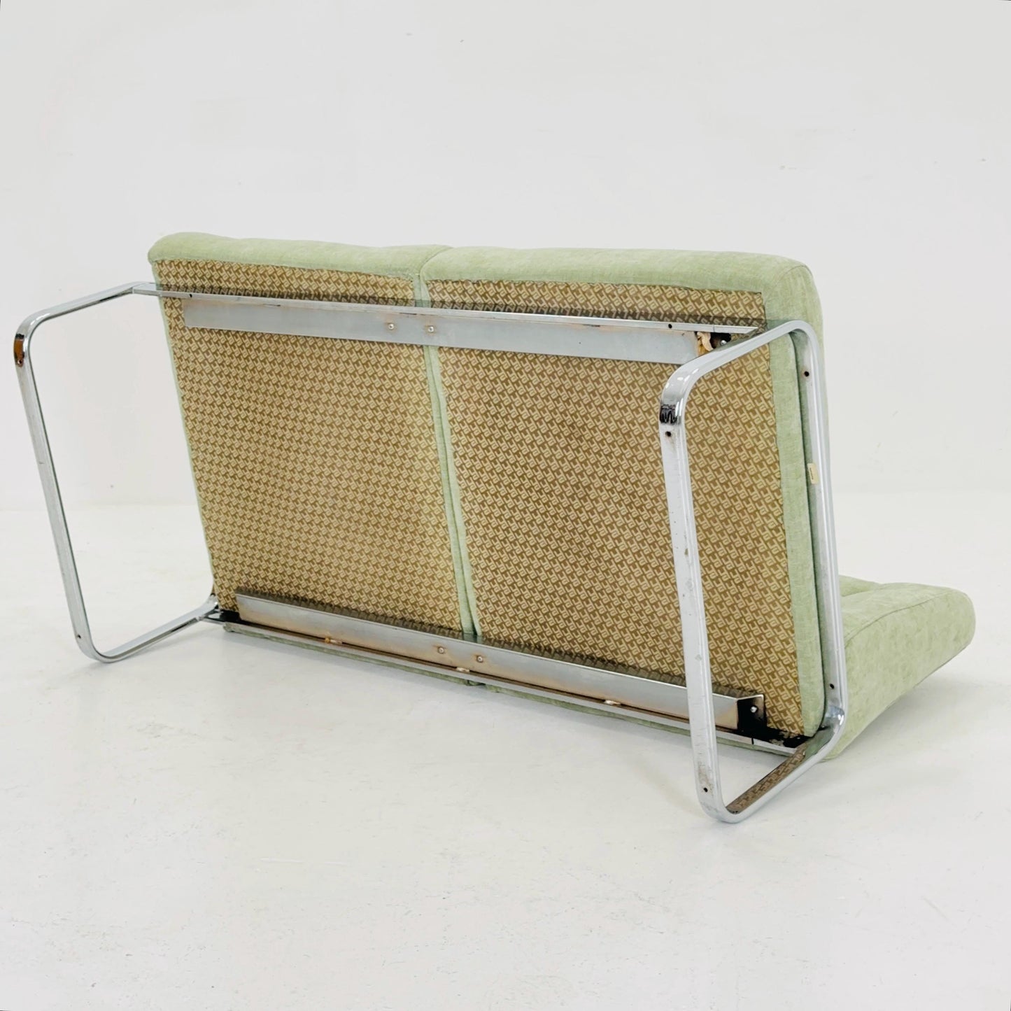Mid-Century Modern sofa by RH Design, Bauhaus design light green fabric Italy 1980s