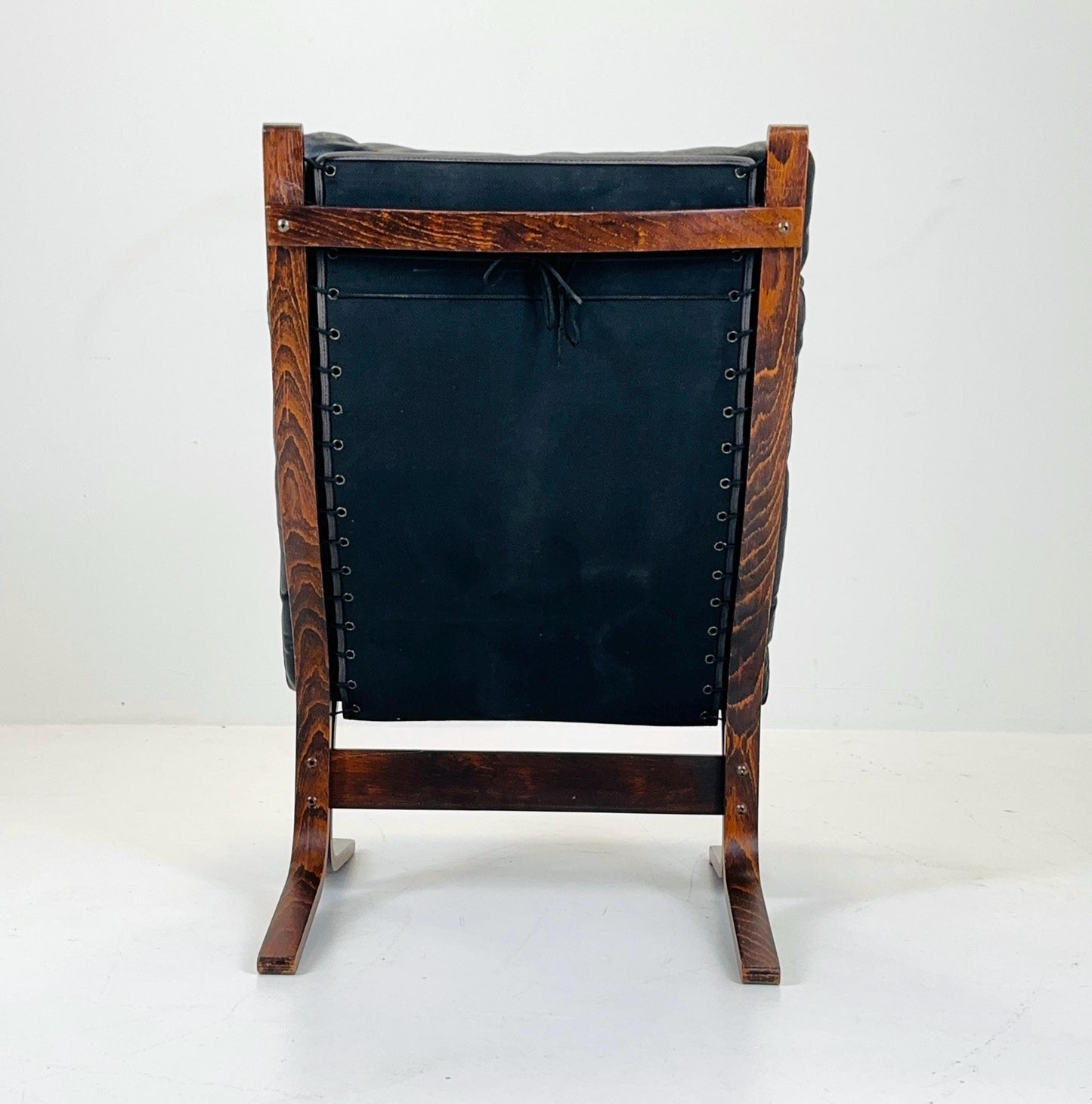 Mid century armchair “Siesta” by Ingmar Relling, Westnofa Furniture, Norway. 1960s