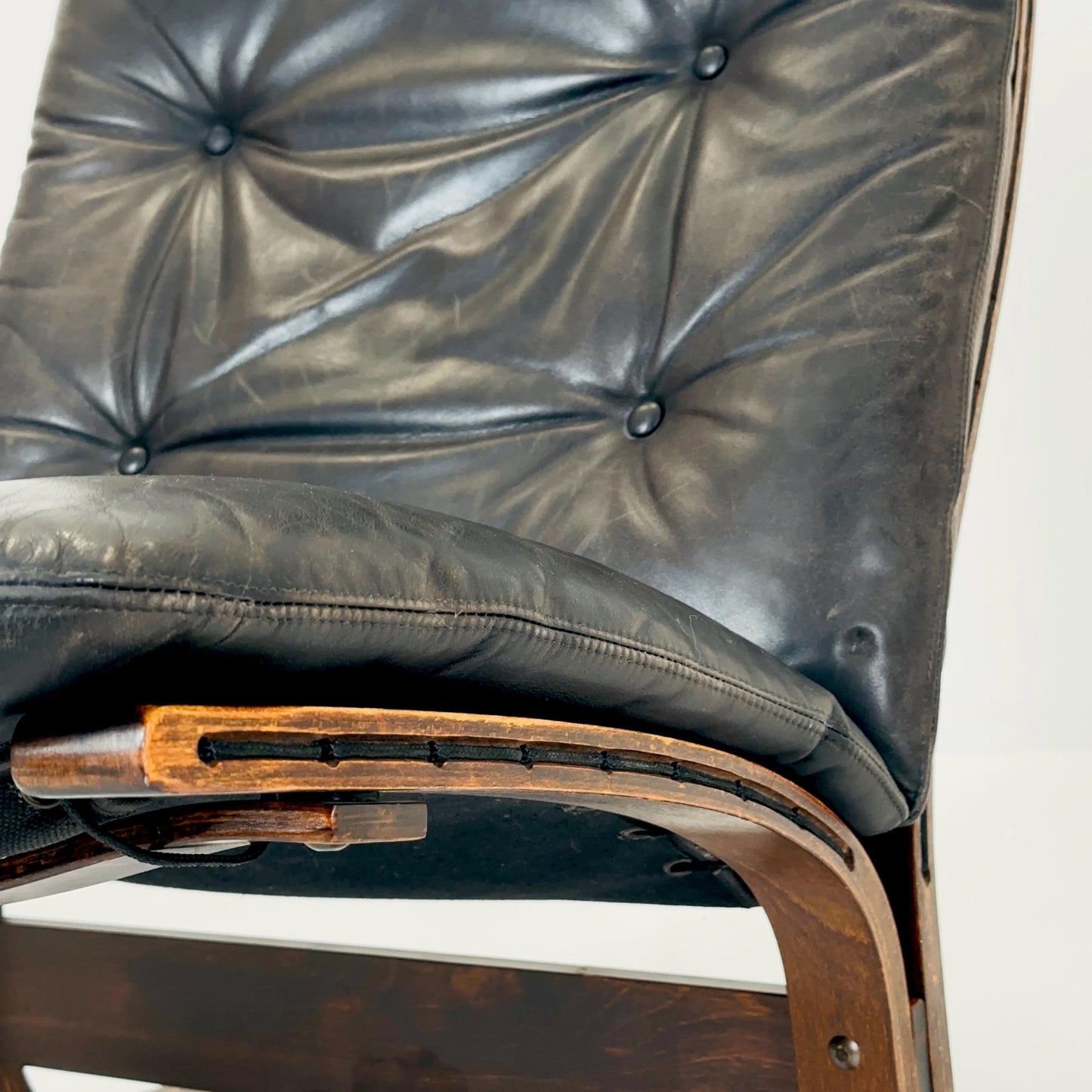 Mid century armchair “Siesta” by Ingmar Relling, Westnofa Furniture, Norway. 1960s