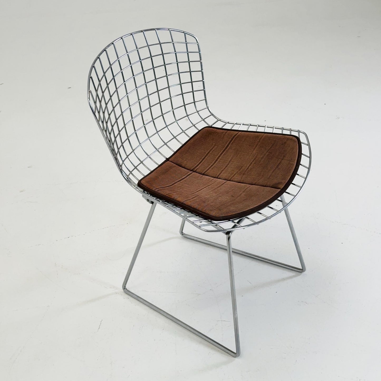 1 of 3 Mid century wire Chrome side chair by Harry Bertoia, Italy 1980s
