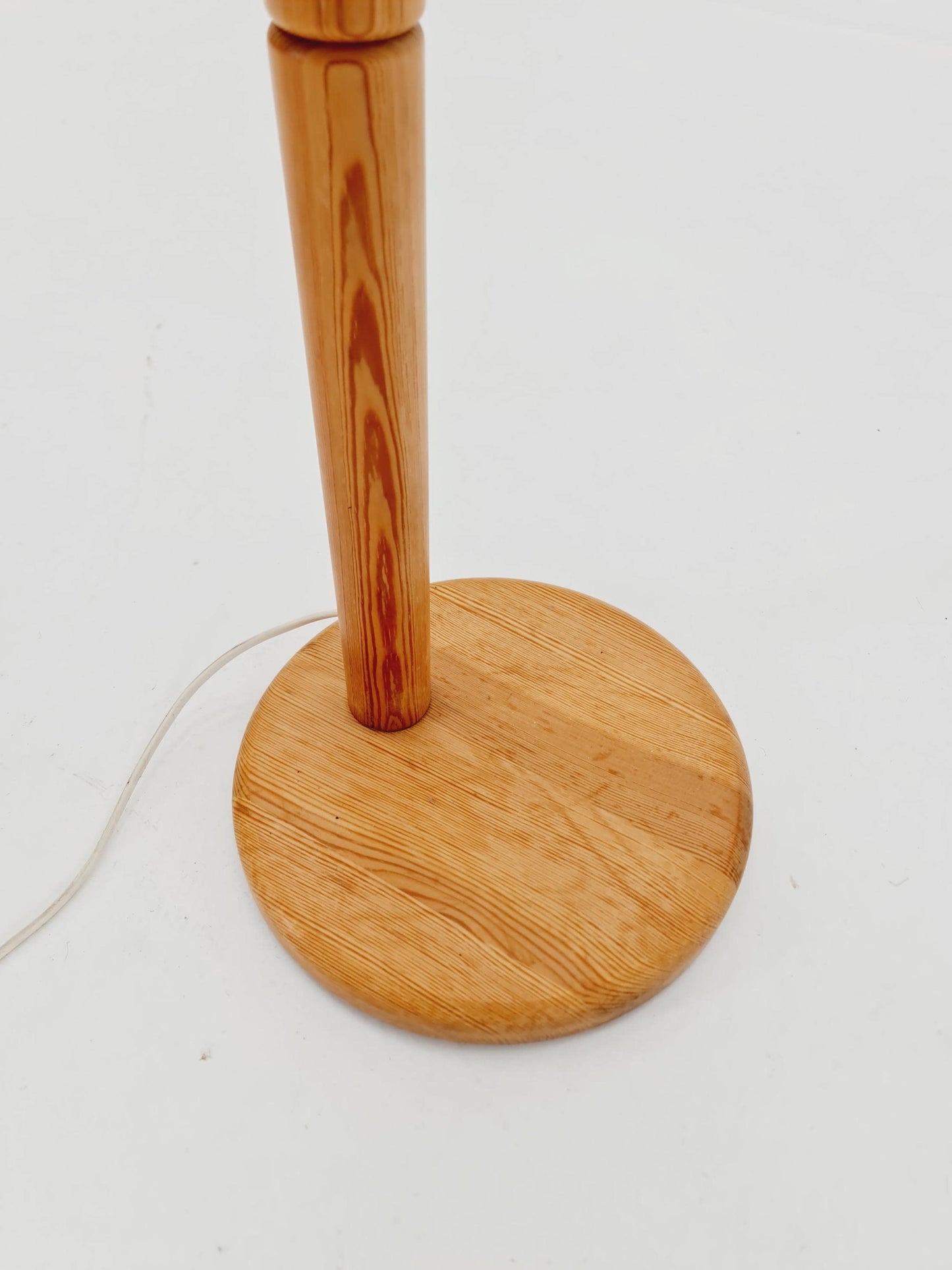 Vintage Swedish pine floor lamp by Solbackens Svarveri AB, 1970s