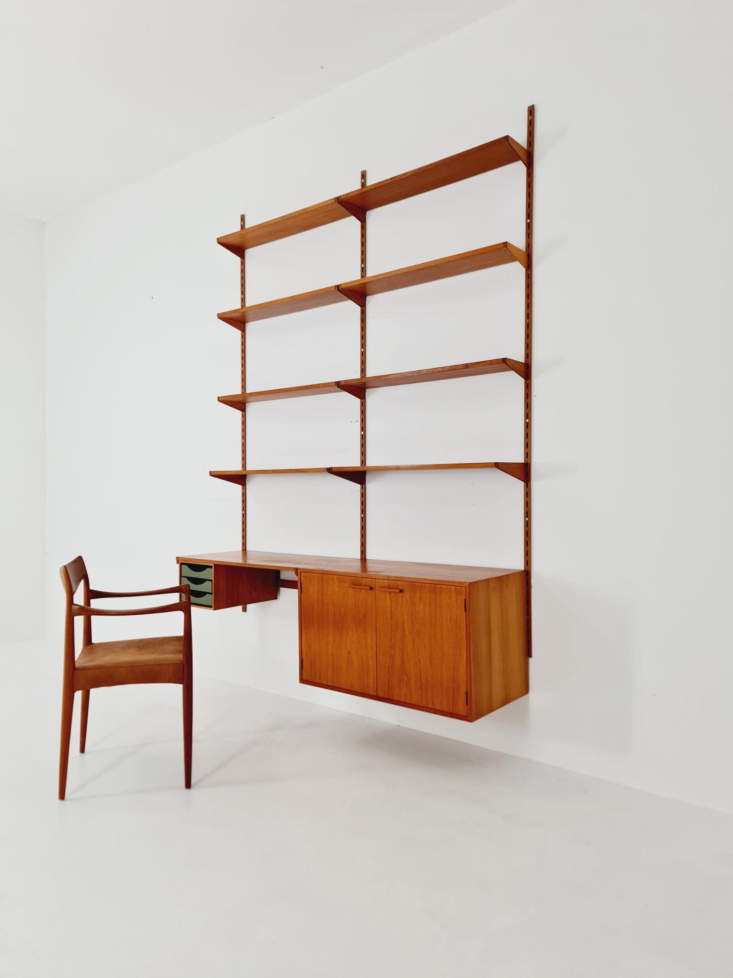 Danish modern modular Teak shelving system by Kai kristansen for FH Möbel , Denmark, 1960s