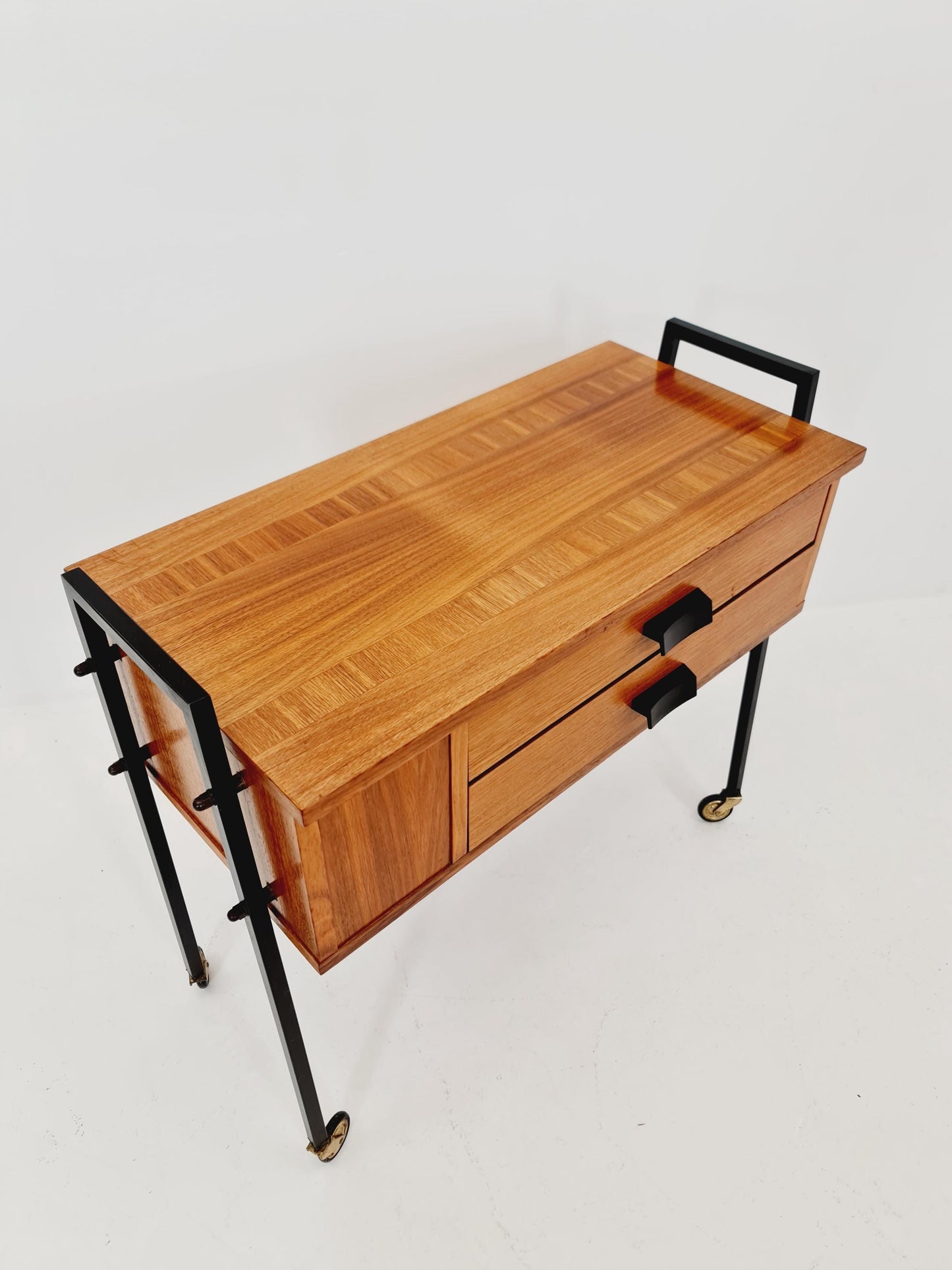 Vintage Walnut table/ side table cabinet, 1960s