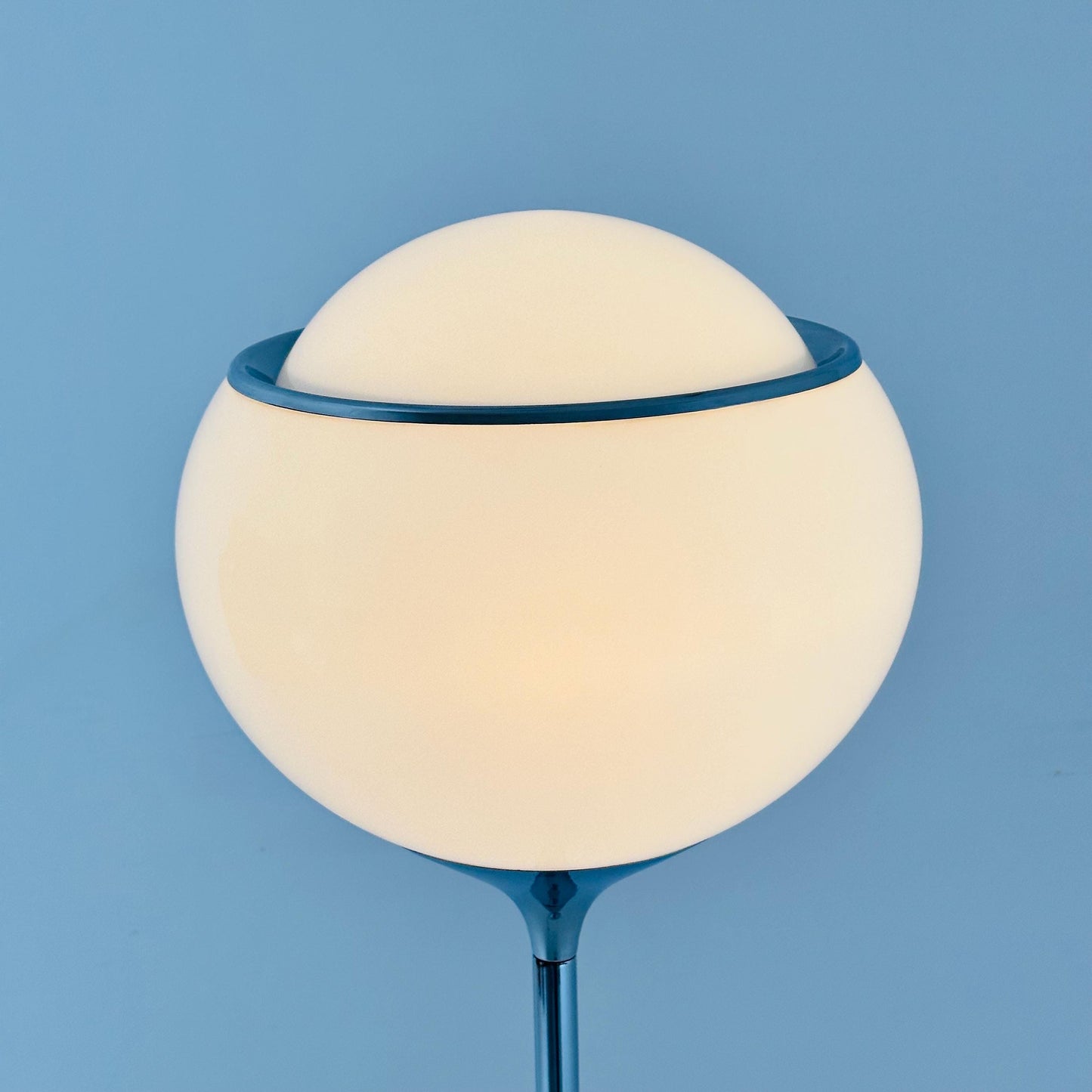 Mid century Bud Grande Floor Lamp by Studio 6G by Luigi Massoni for Guzzini, 1968