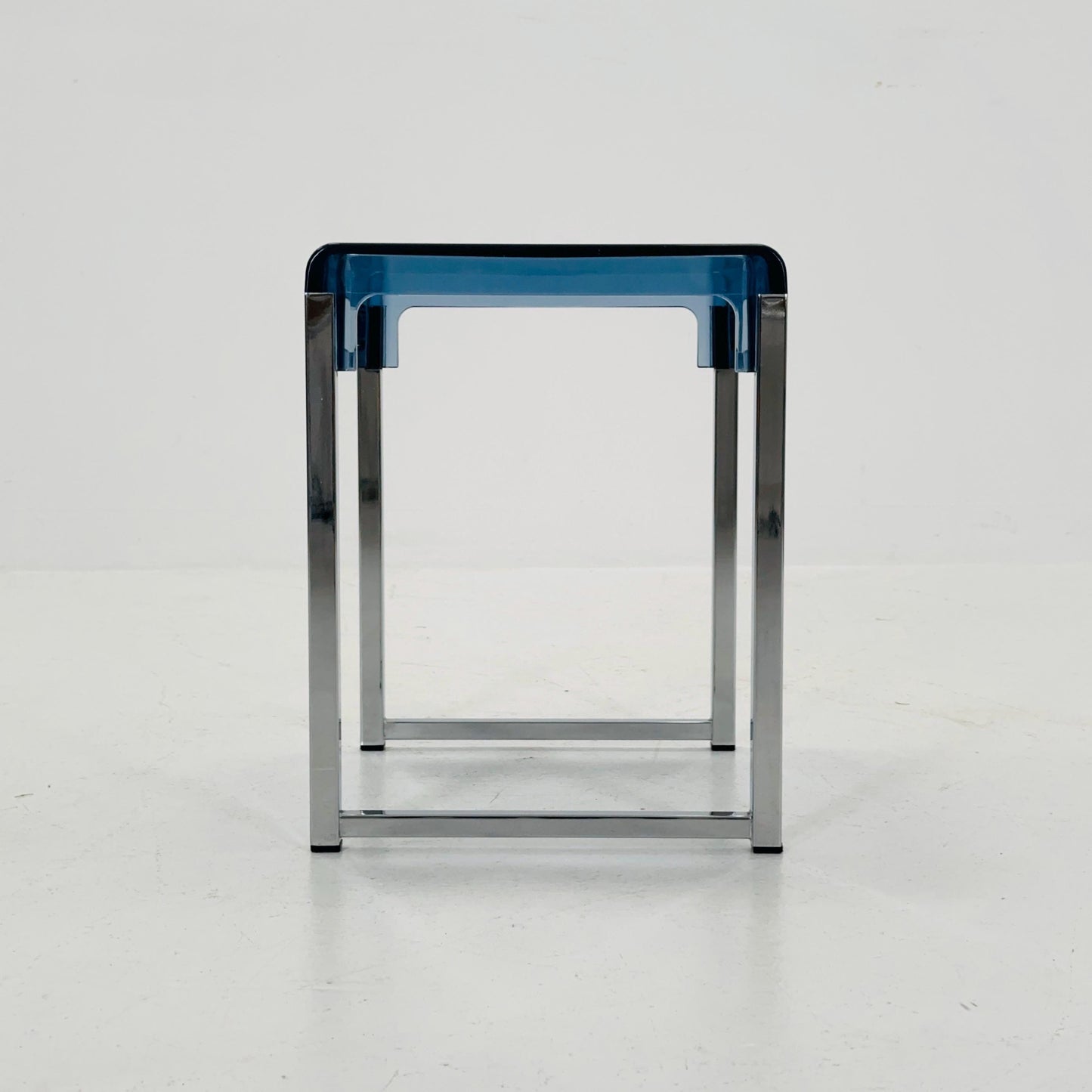 Blue Space Age side table by Marc Berthier for Prisunic, 1970s
