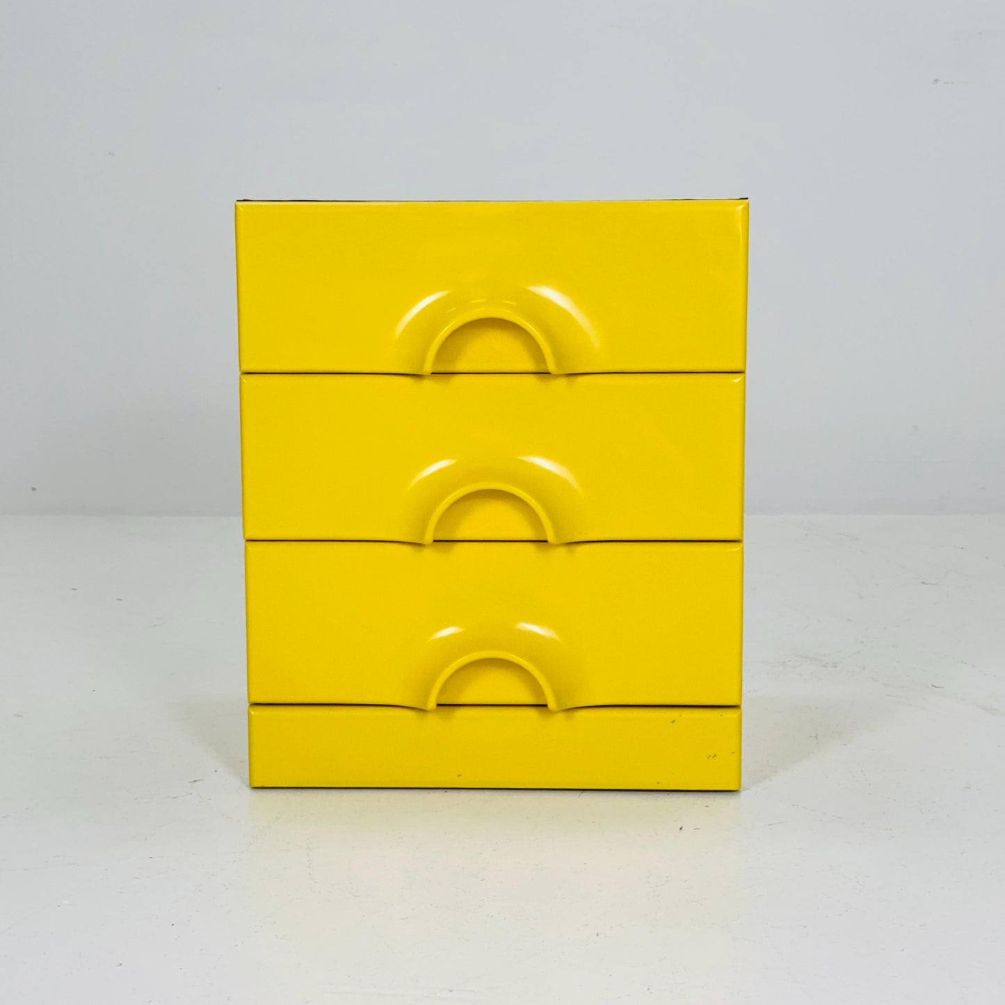 Space age Quadro Chest of Drawers by Jürgen Lange for Schönbuch – Iconic Mid-Century Modern Storage ,1970s