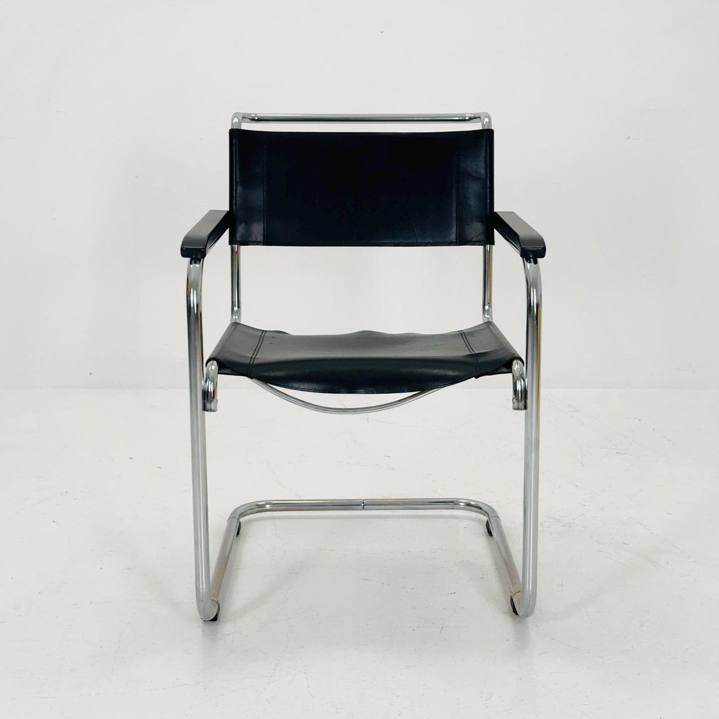 Bauhaus black leather iconic armchair by Mart Stam for Thonet 1980s