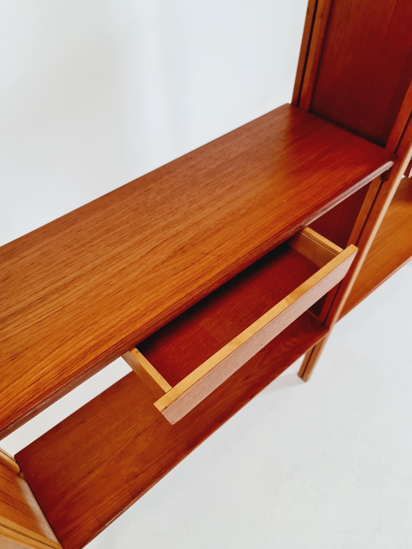Danish freestanding vintage bookshelf system/ book case teak by Bengt Ruda, 1960s