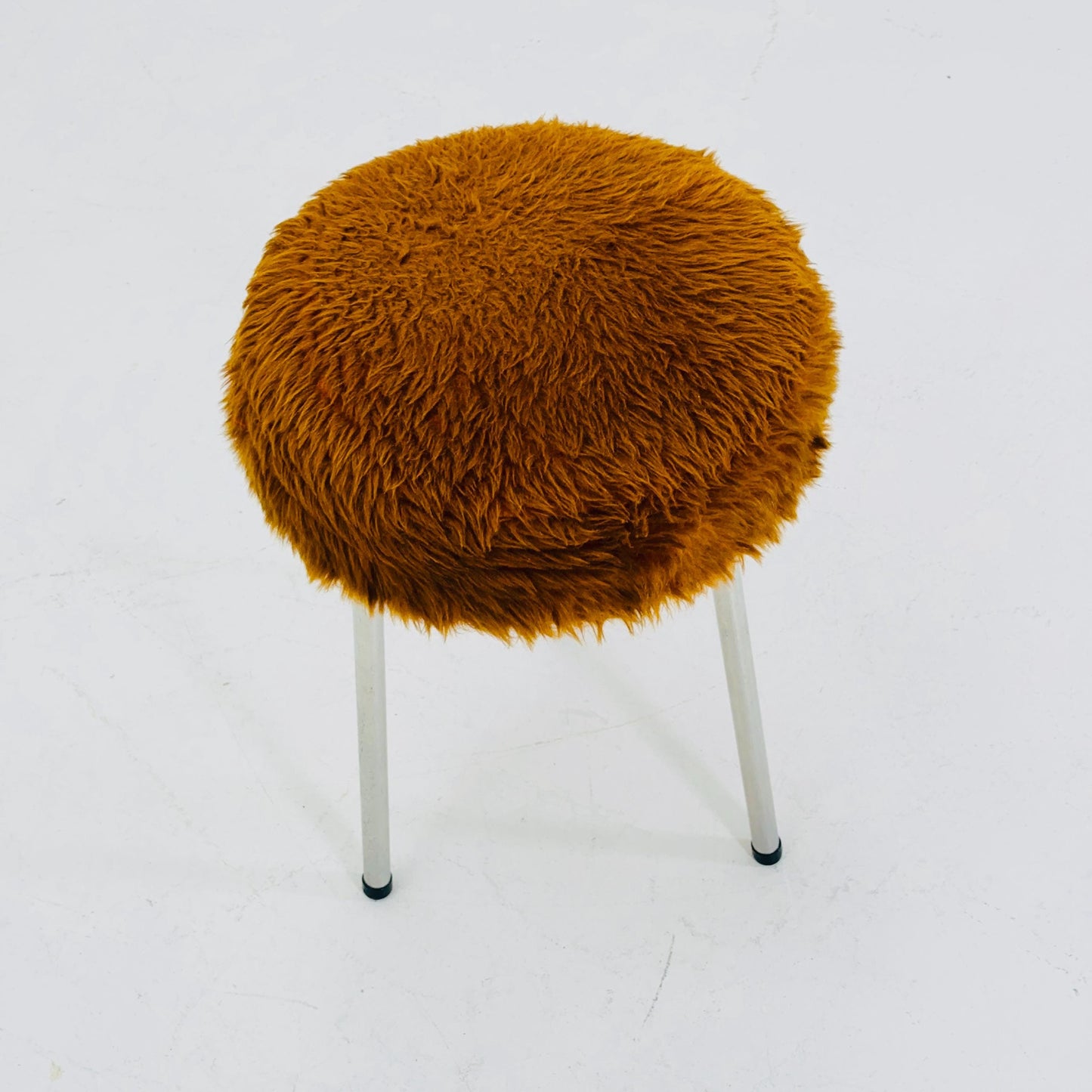 Mid-Century Plush Tripod Stool by VEB Elektroinstallation Deutschneudorf, 1960s Germany