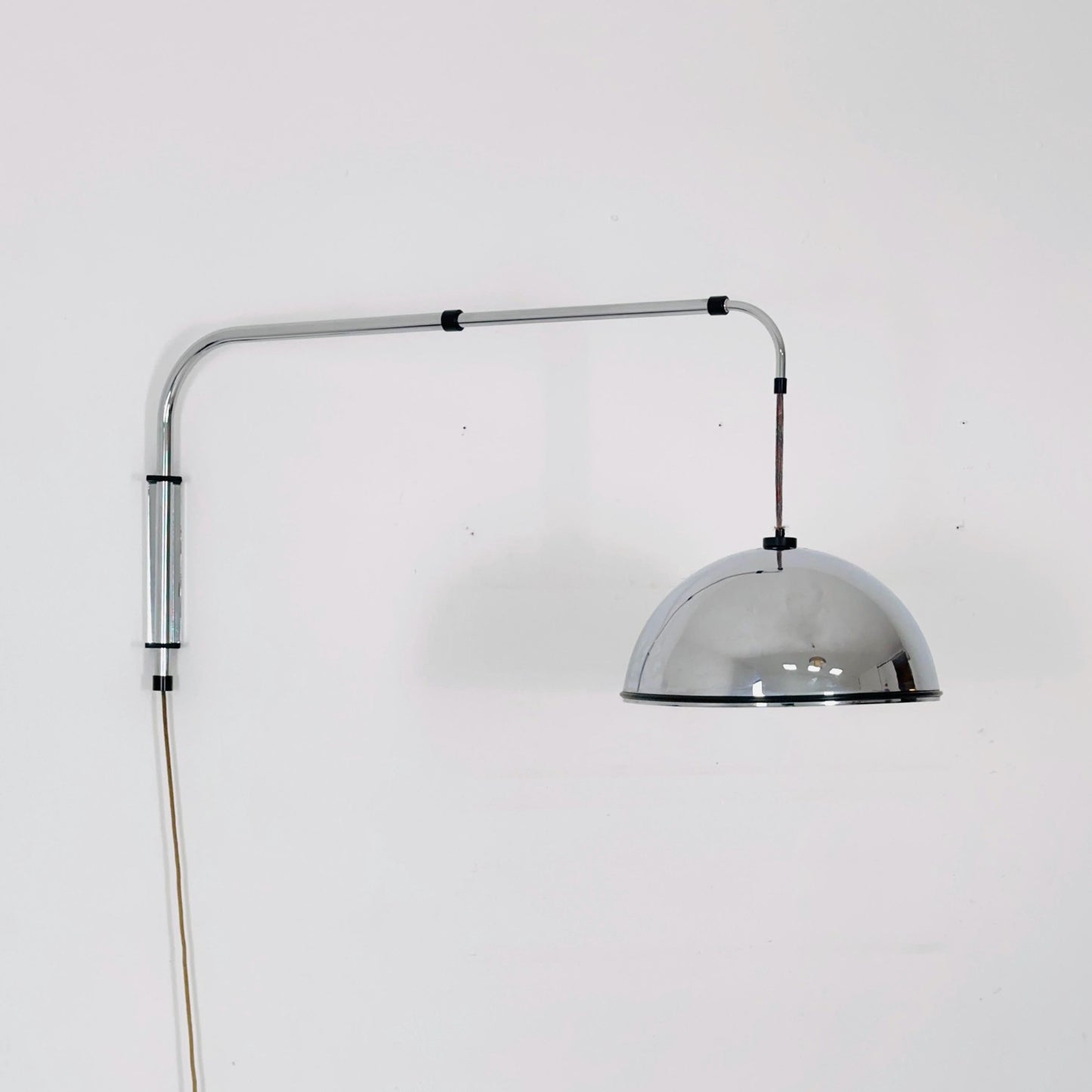 Mid century Wall-Mounted Adjustable Pendant Lamp | Height & Length | Bauhaus design, 1980s Italy