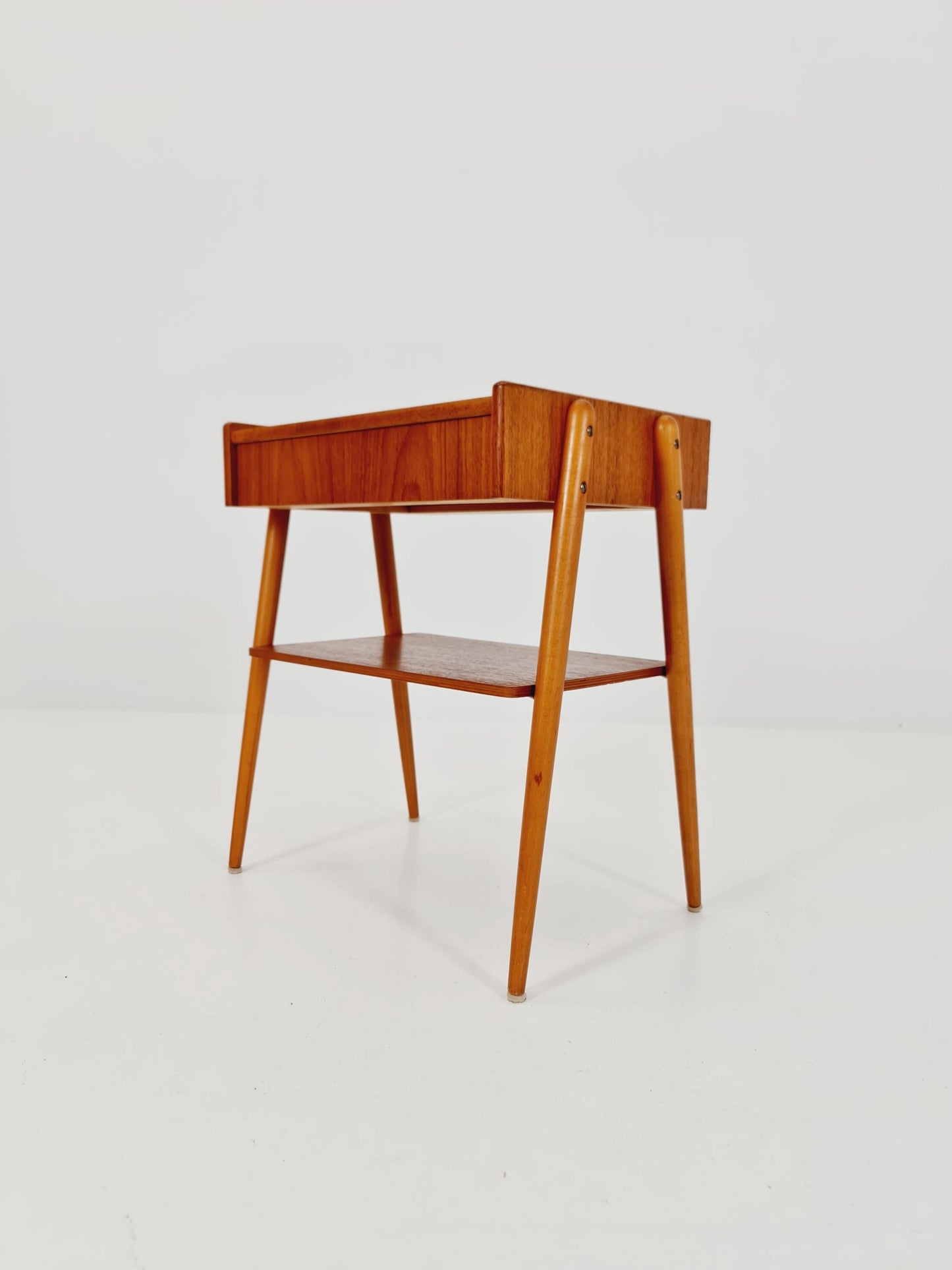 Midcentury Carlstrom & Co teak vintage side table/ bedside table/ night stand, 1960s