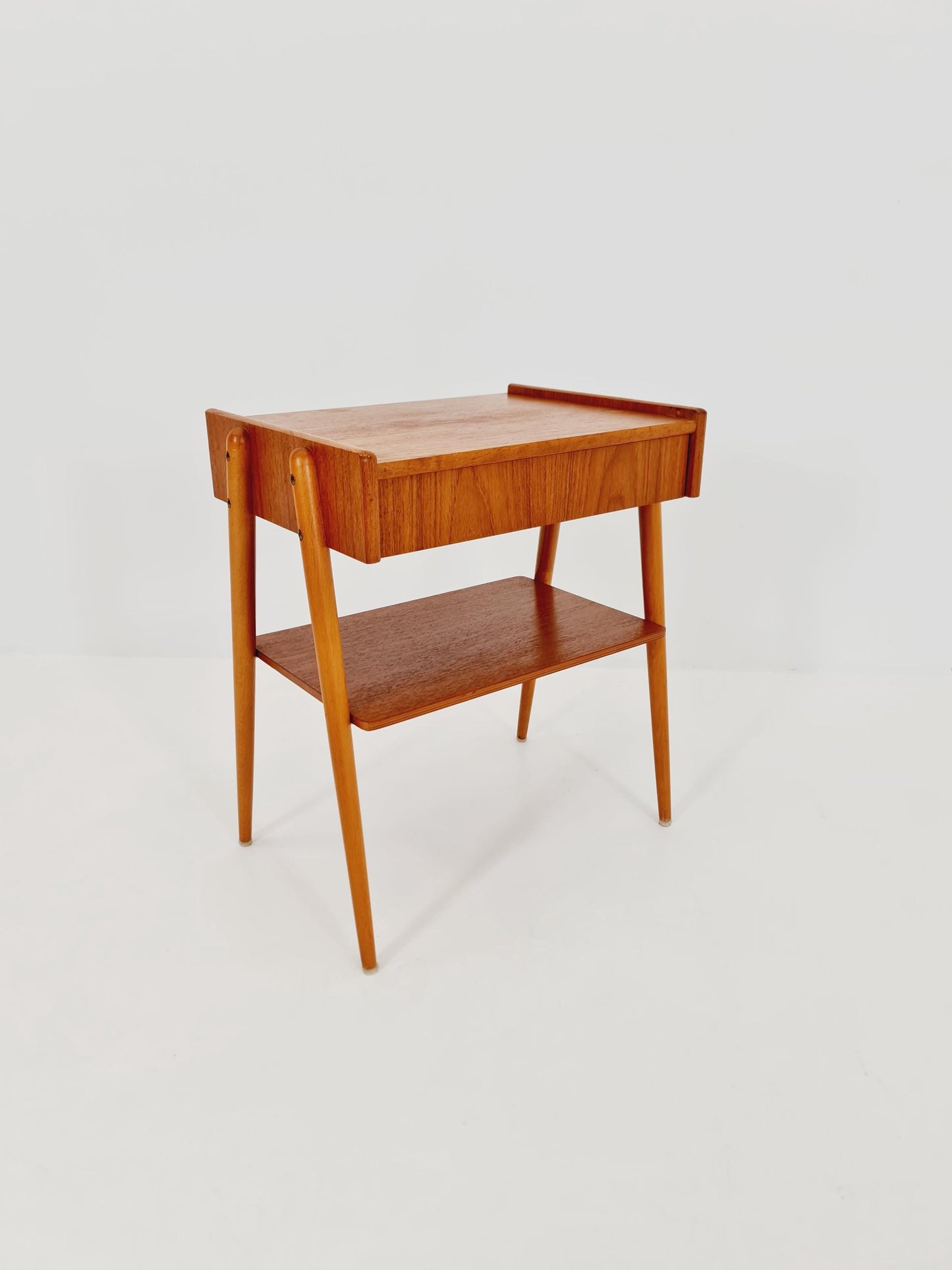 Midcentury Carlstrom & Co teak vintage side table/ bedside table/ night stand, 1960s