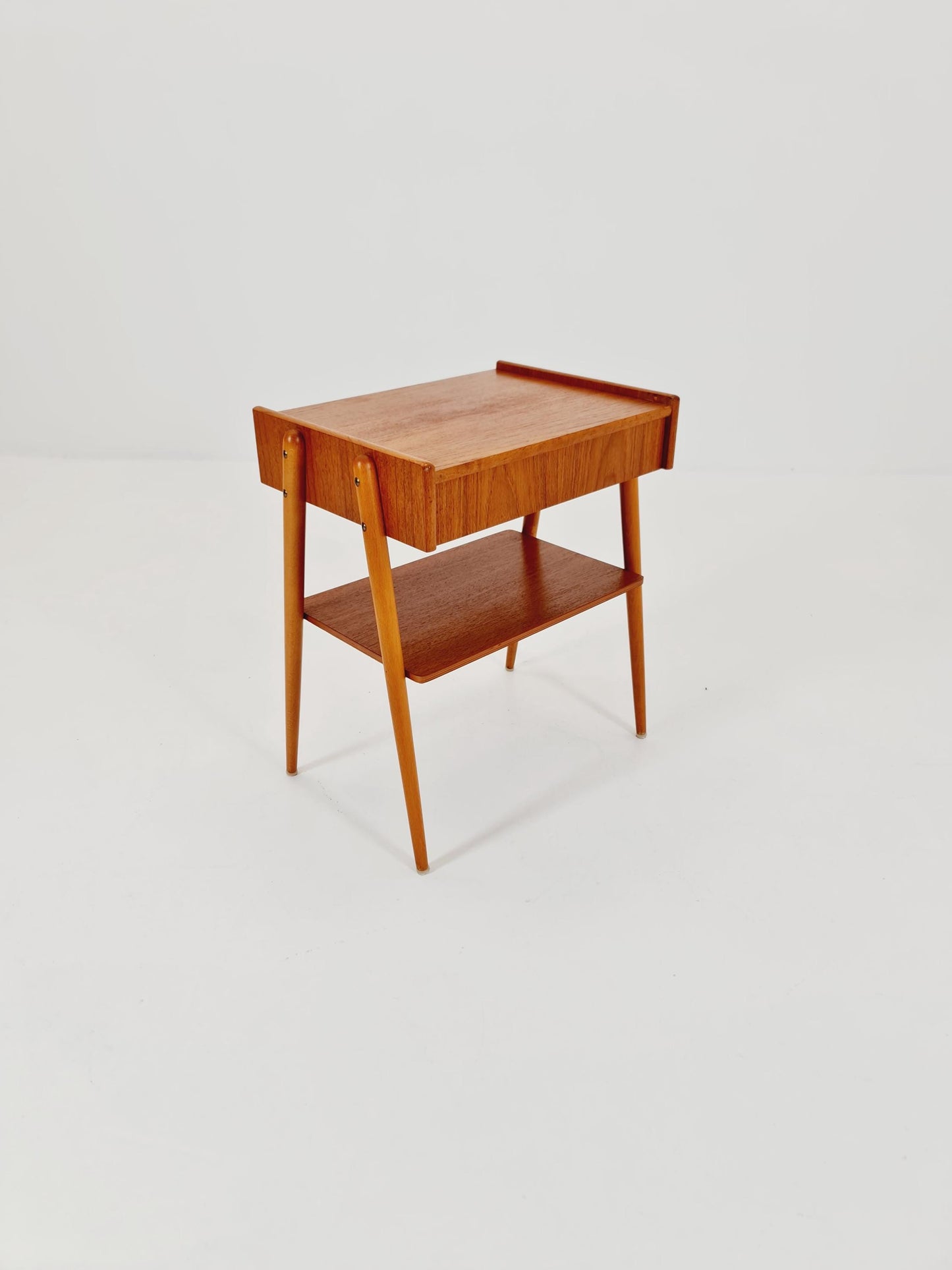Midcentury Carlstrom & Co teak vintage side table/ bedside table/ night stand, 1960s