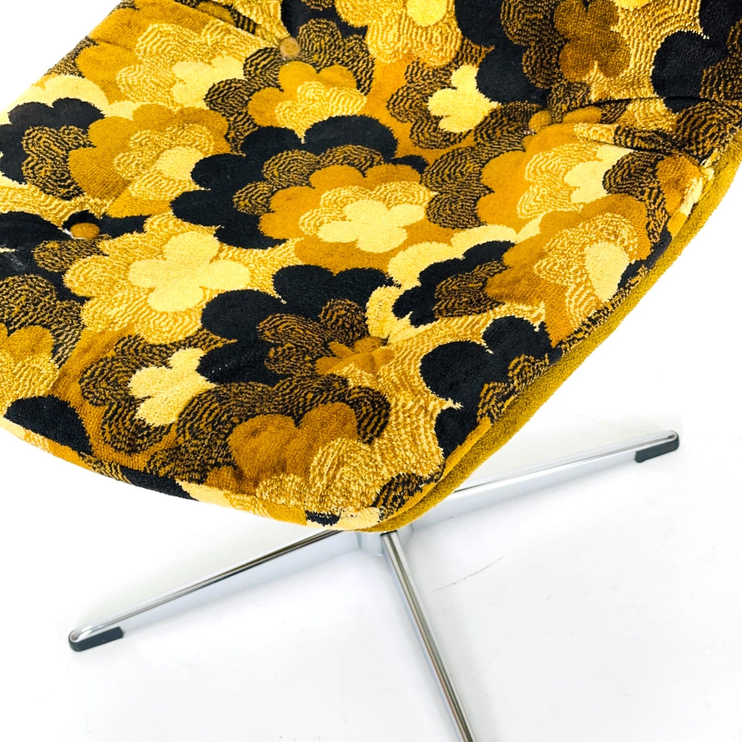 Mid century Swivel Chair with Retro Spaceage Floral Upholstery - Germany 1970s
