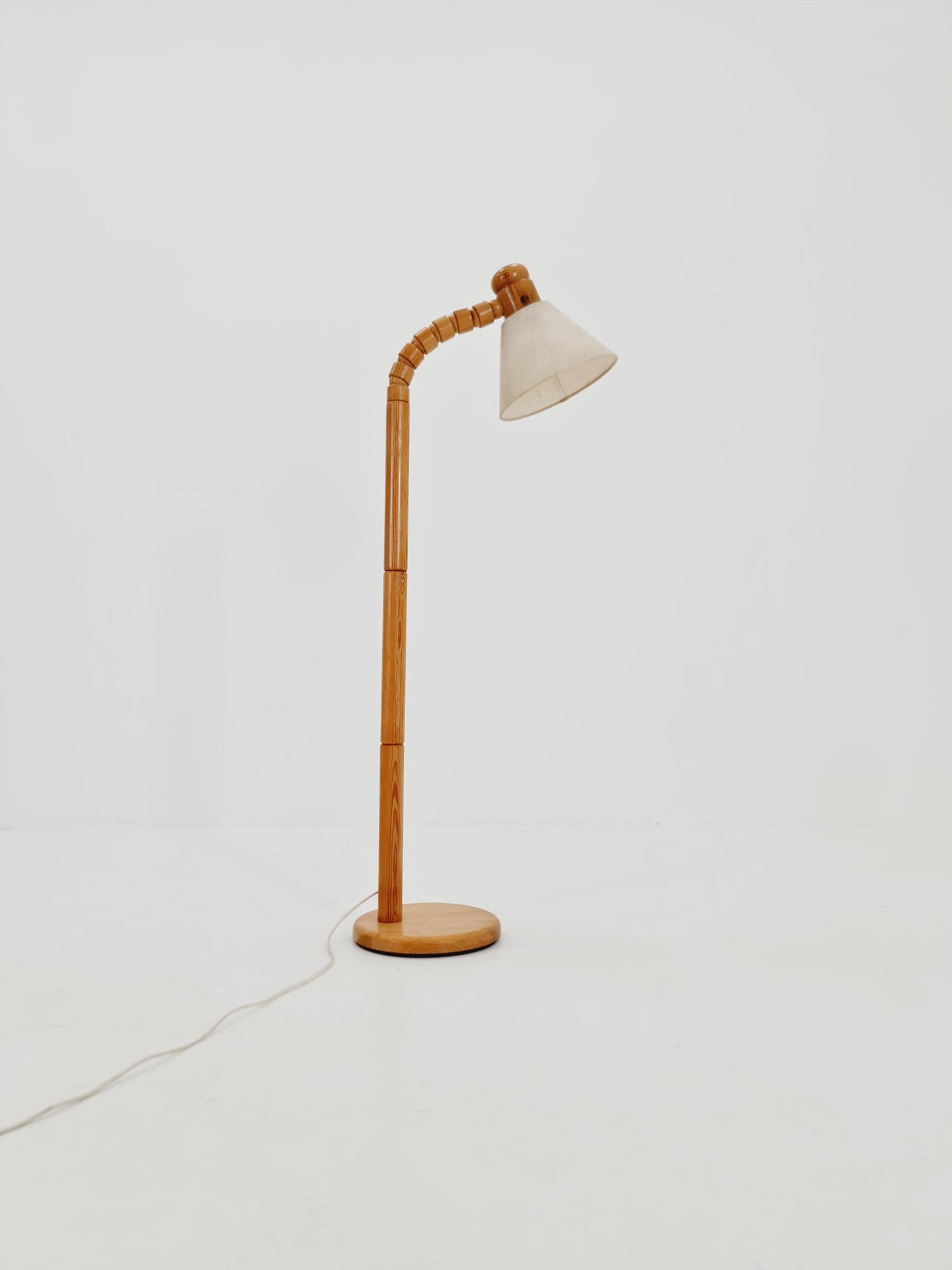 Vintage Swedish pine floor lamp by Solbackens Svarveri AB, 1970s