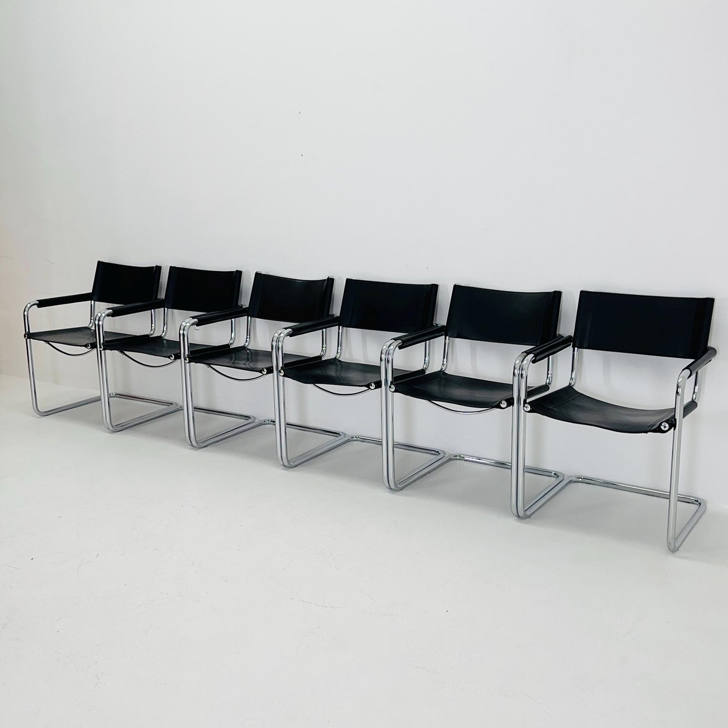 Set of 6 Mid century B34 Matteo Grassi Mg5 black leather cantilever chairs by Mart Stam italy 1980s