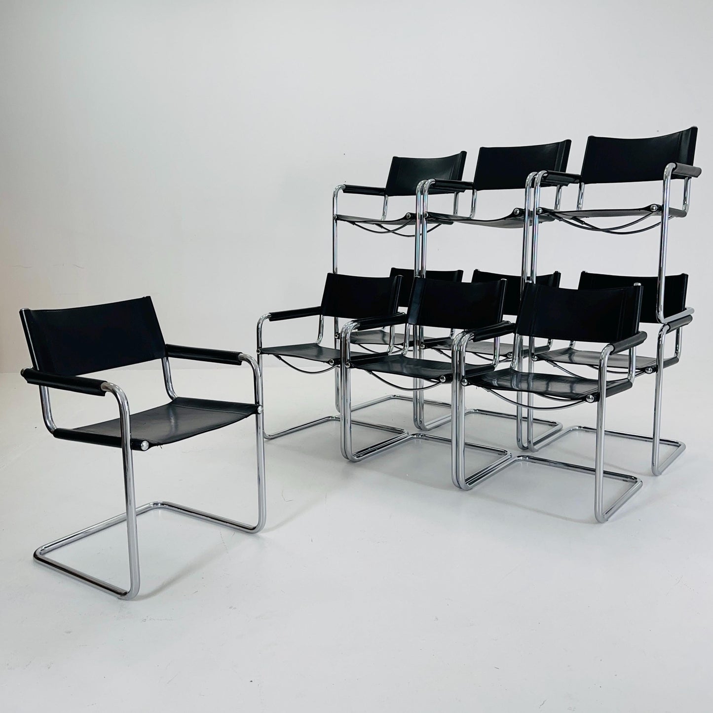 1 of 10 Mid century B34 Matteo Grassi Mg5 black leather cantilever chair by Mart Stam italy 1980s