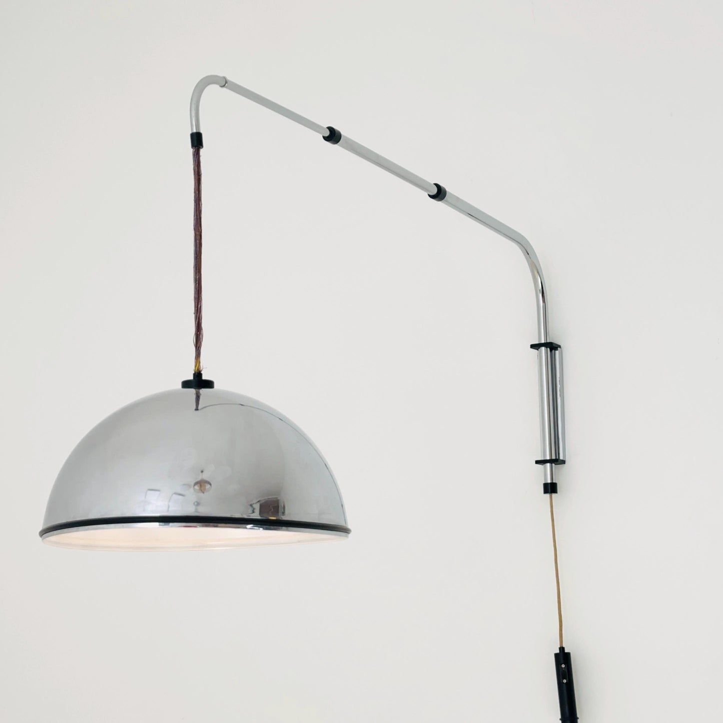 Mid century Wall-Mounted Adjustable Pendant Lamp | Height & Length | Bauhaus design, 1980s Italy