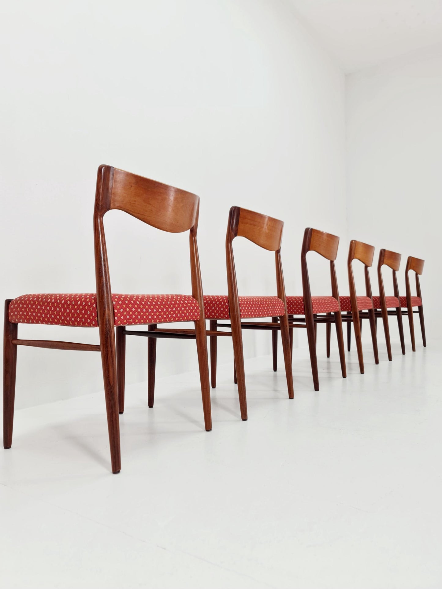 Mid Century Danish teak dining chairs by Niels O.Moller, 1960s, set of 6