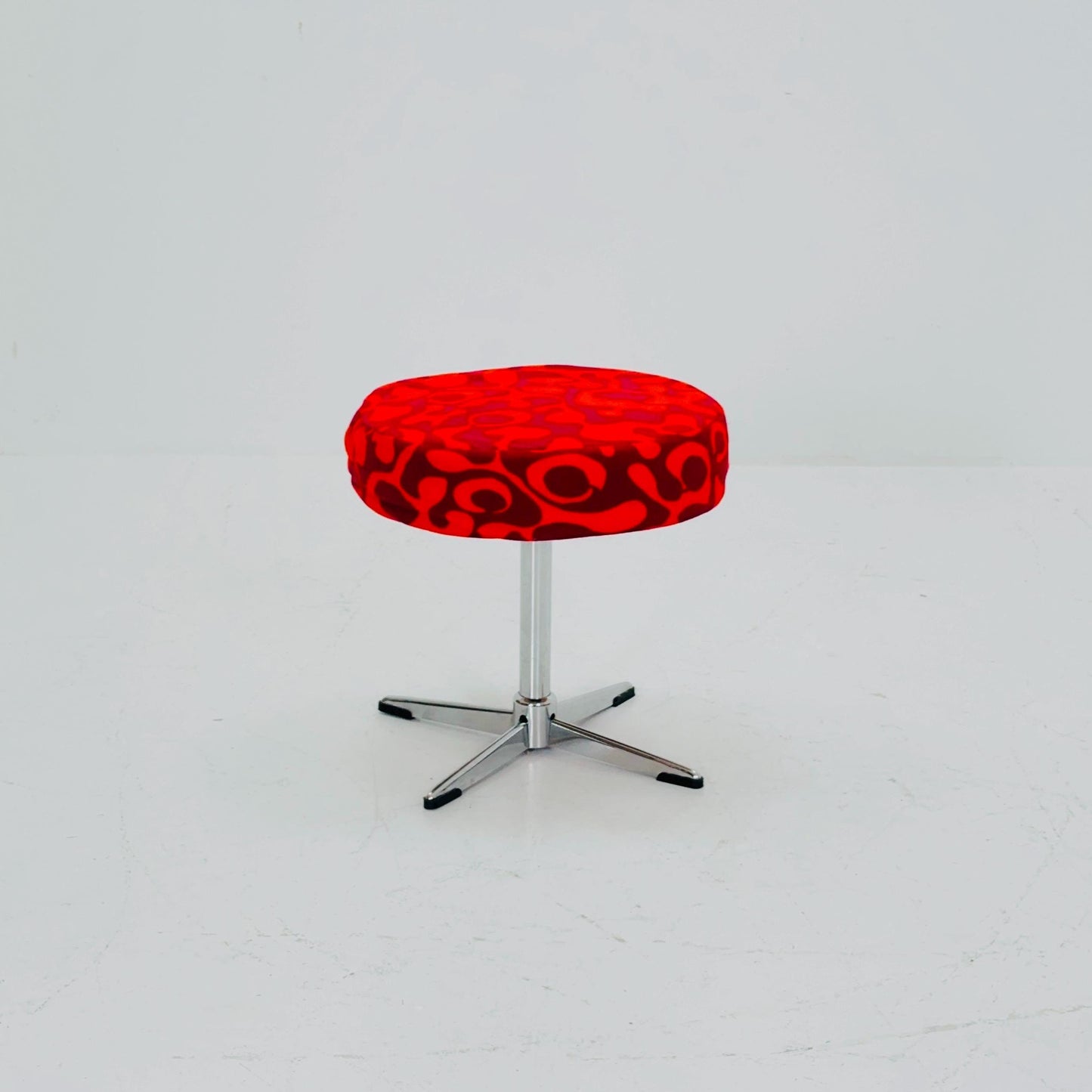 Mid century tulip stool space age design 1970s Germany