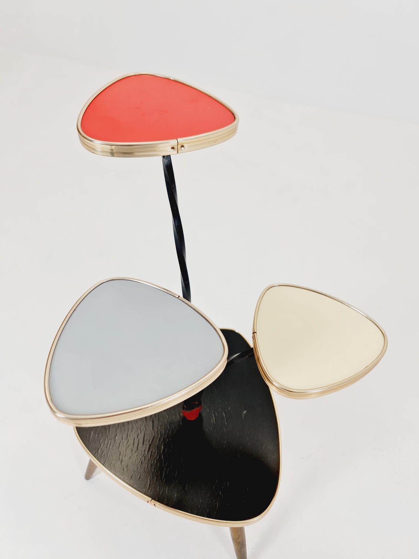 Big 1950s German Plant Stand, Colorful Vintage Mid-Century Minimalist Indoor Plant Stand Side Table Retro flower table