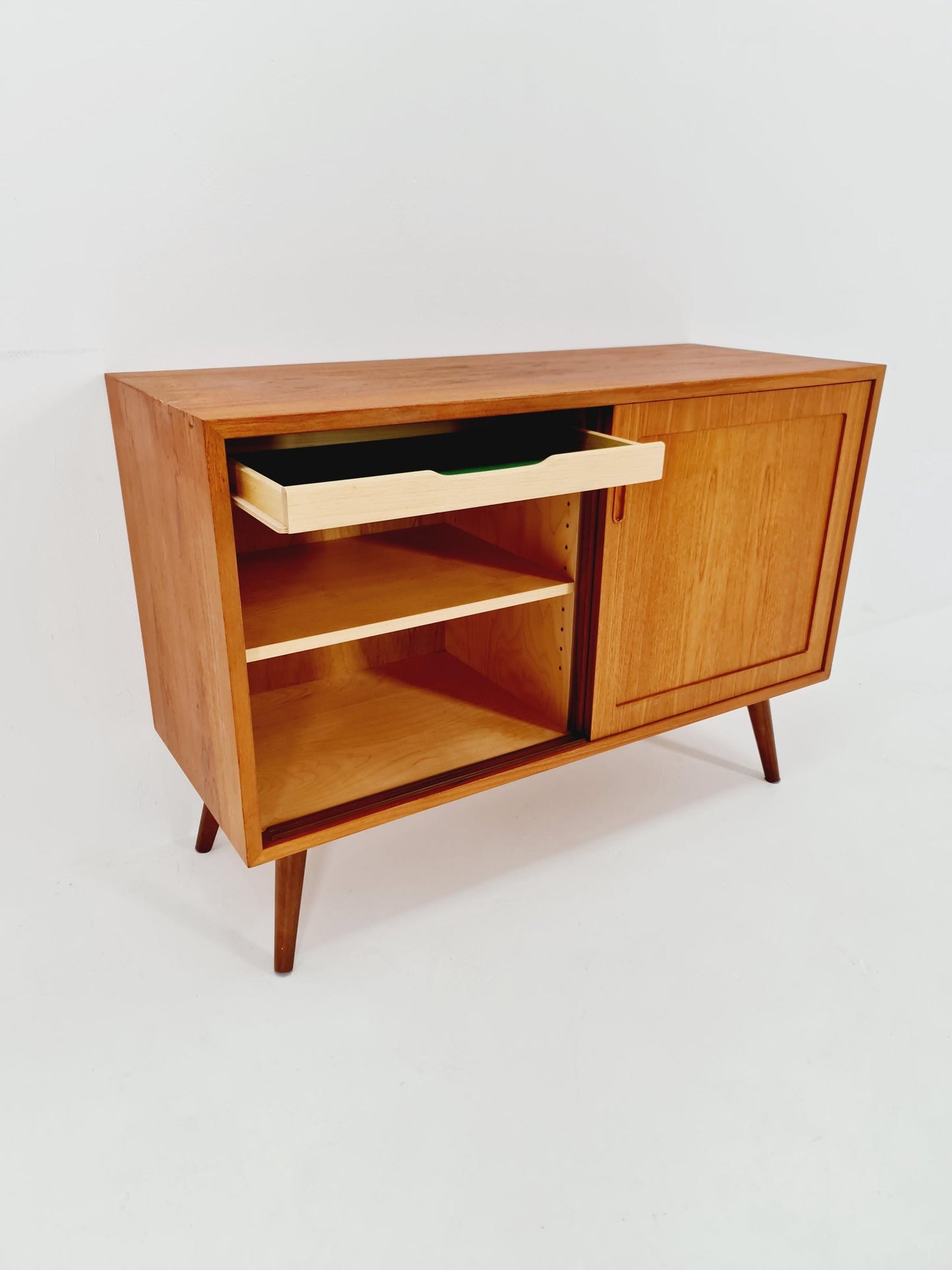 Mid-century Danish vintage Teak hallway cabinet, sideboard, By Hundevad 1960s