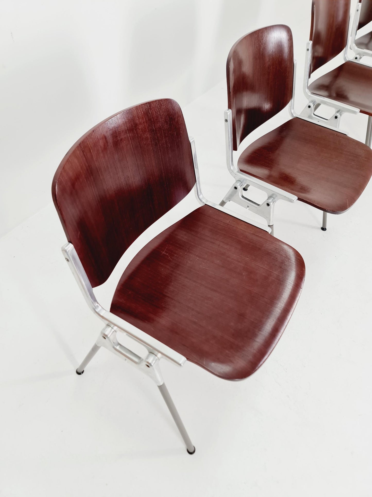 Set of 4 Italian Mid-Century Modern DSC Chairs by Giancarlo Piretti for Castelli / Anonima Castelli, 1970s