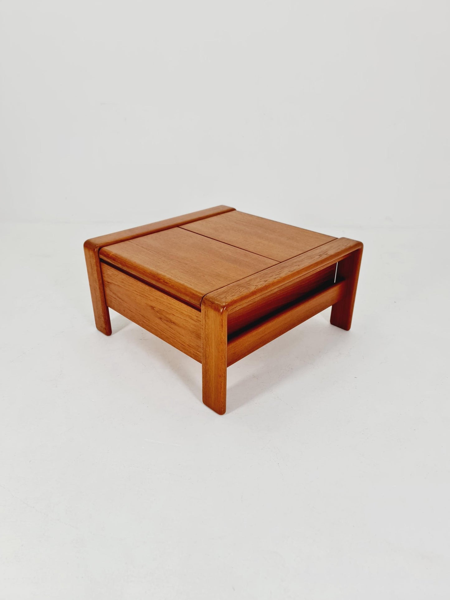 Danish Teak Coffee Table /Bar /Drinks cabinet By EMC Möbelfabrik , 1960s