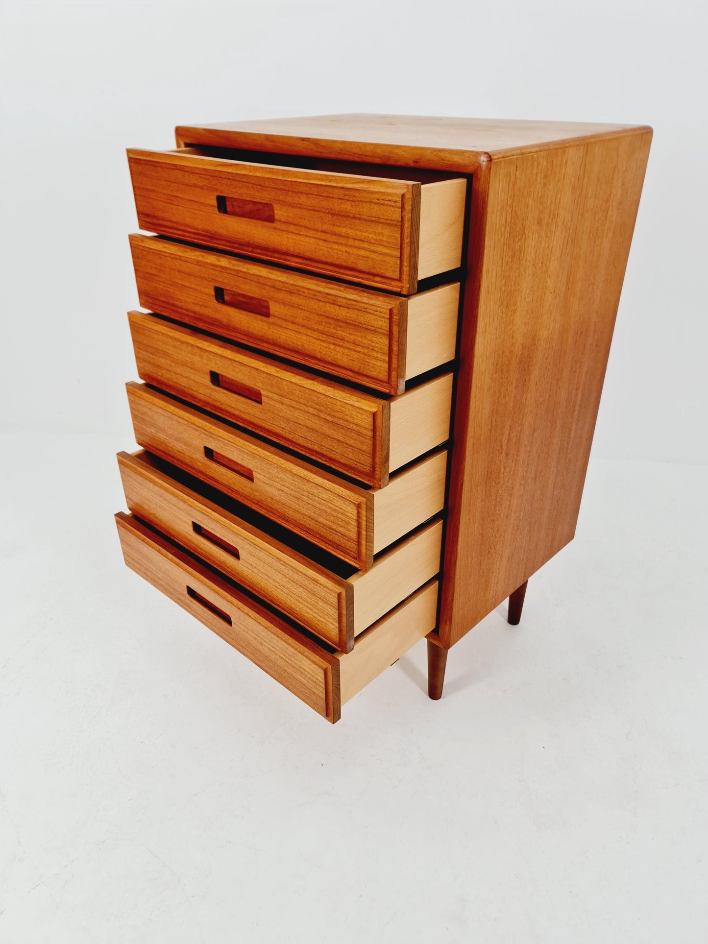 Midcentury danish design chest of drawers / drawer dresser /6 drawers cabinet, 1960s