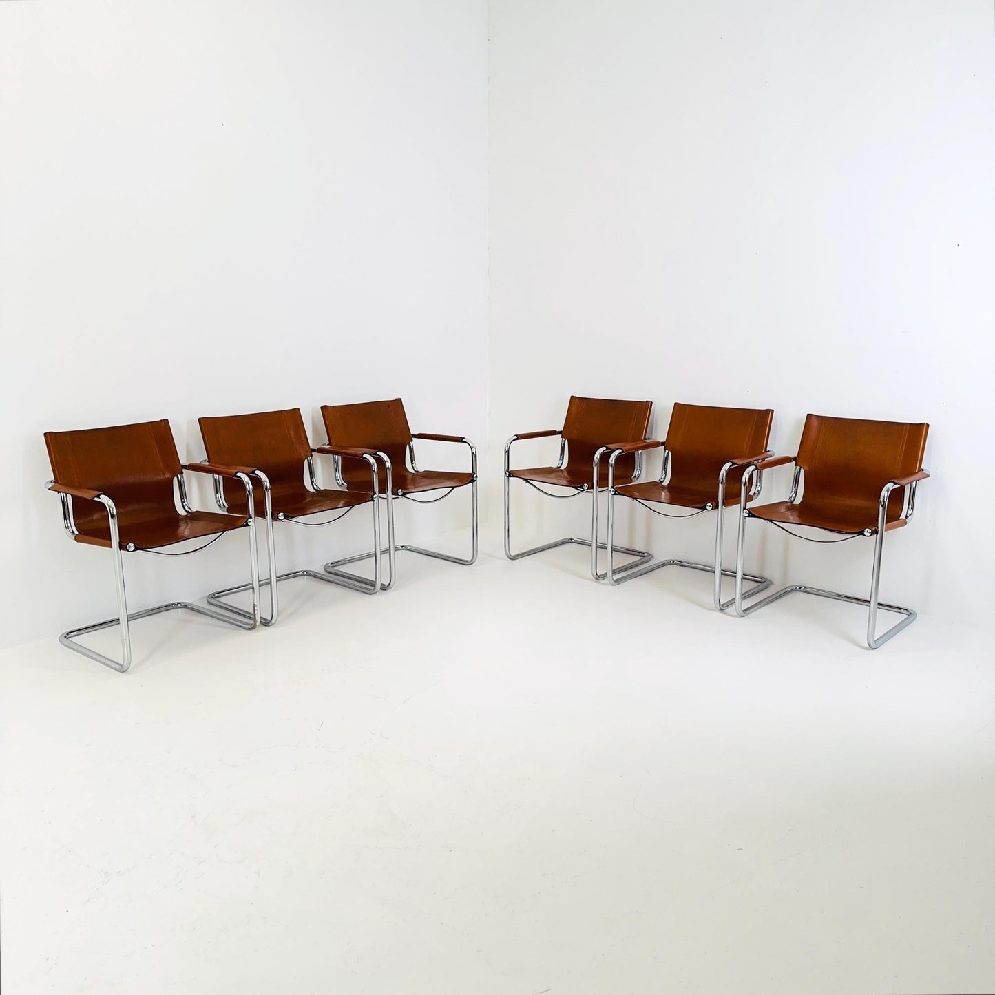 set of 6 Matteo Grassi orginal bauhaus design Visitor Chairs cognac Leather Italy 1980s