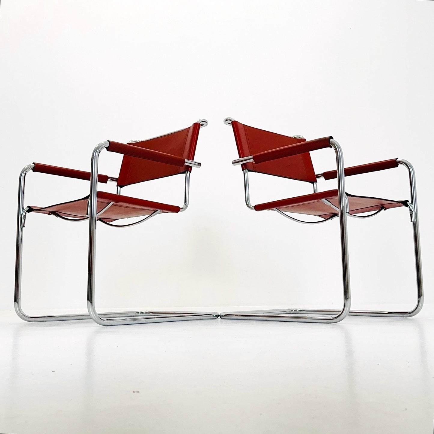 1 of 2 mid century Bauhaus S34 armchairs by Mart stam for Linea Veam Italy 1980s