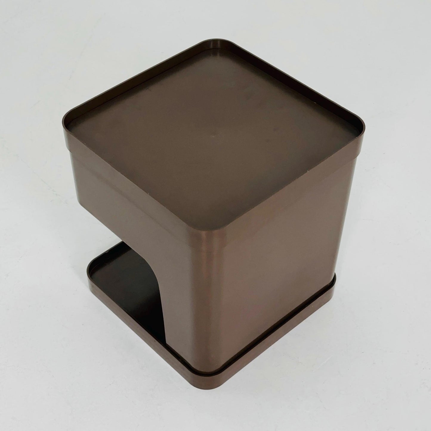 Space age brown side table or mini bar by flair for Prisunic. Molded plastic, 1980s