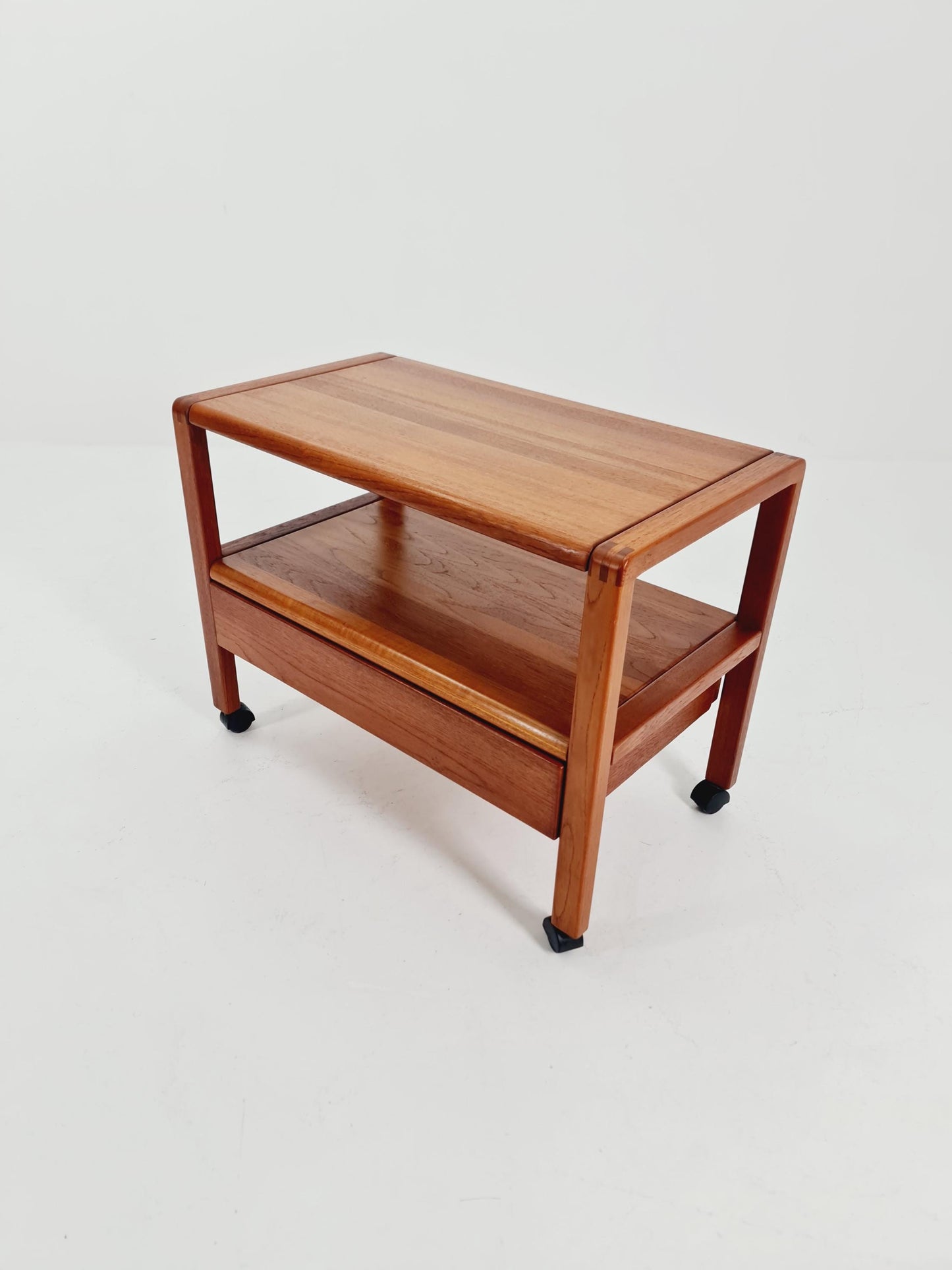 Vintage mid century danish trolley in solid teak/ bar cart By Salling Stolefabrik, 1960s